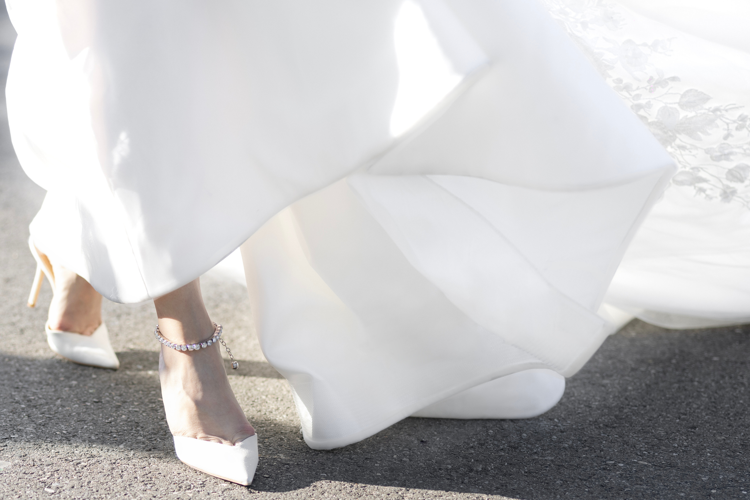 Wedding and Event photography, Kisses + Veil