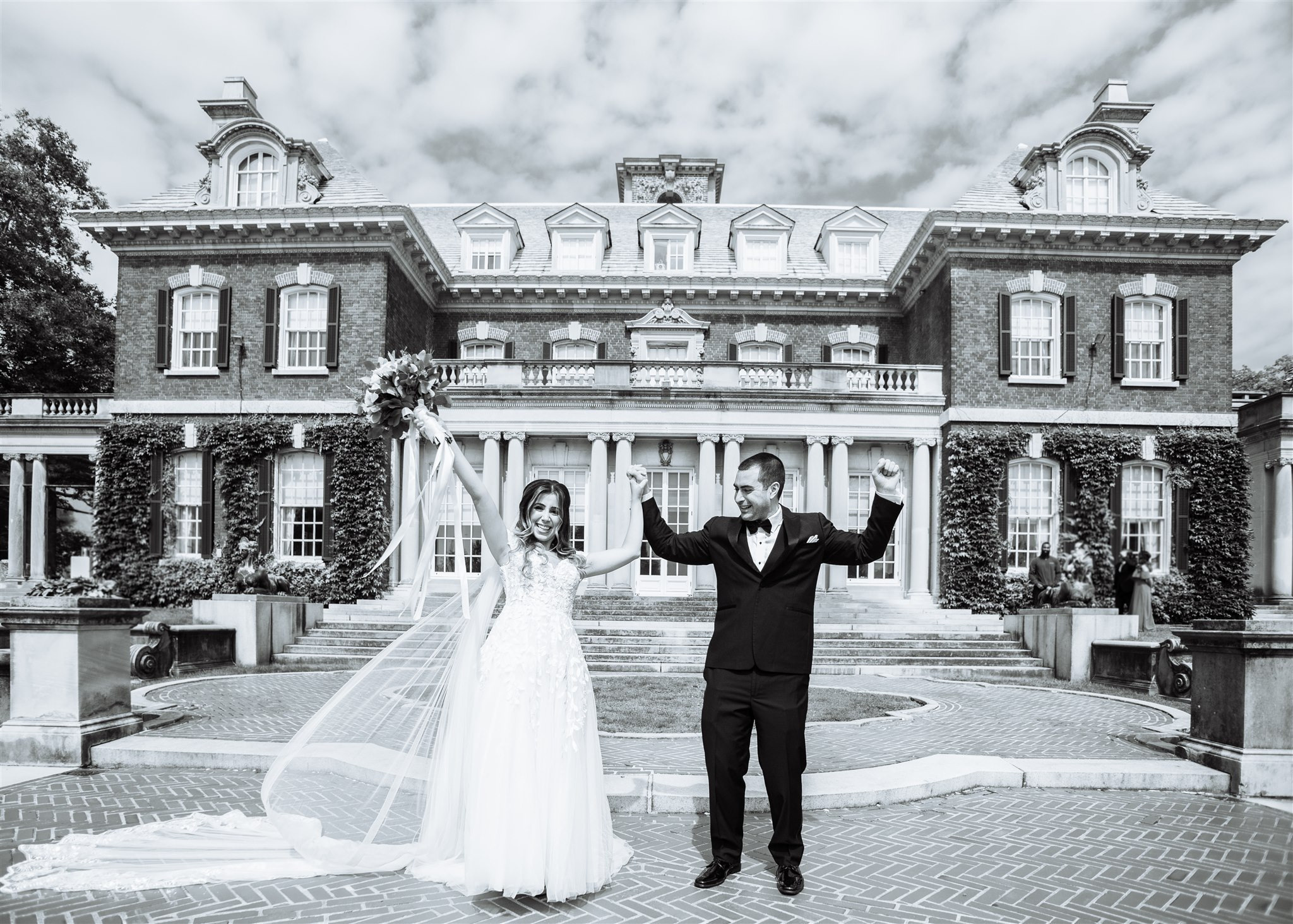 Sepideh and Greg. Wedding and Event photography, Kisses + Veil