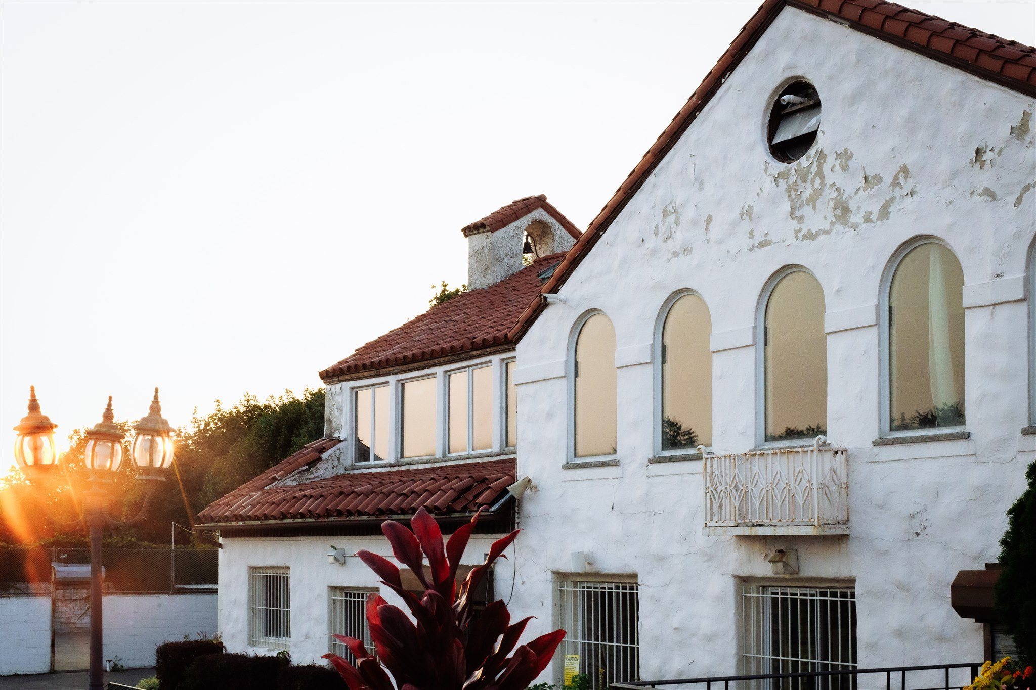 Sepideh and Greg. Wedding and Event photography, Kisses + Veil