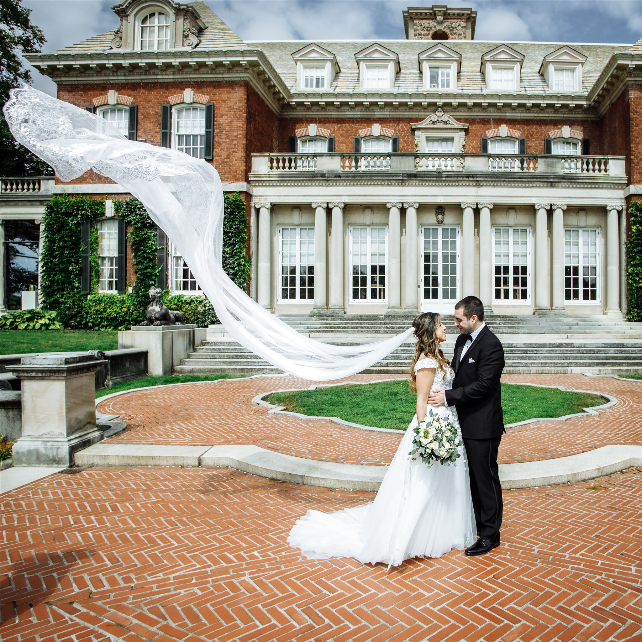 Sepideh and Greg. Wedding and Event photography, Kisses + Veil