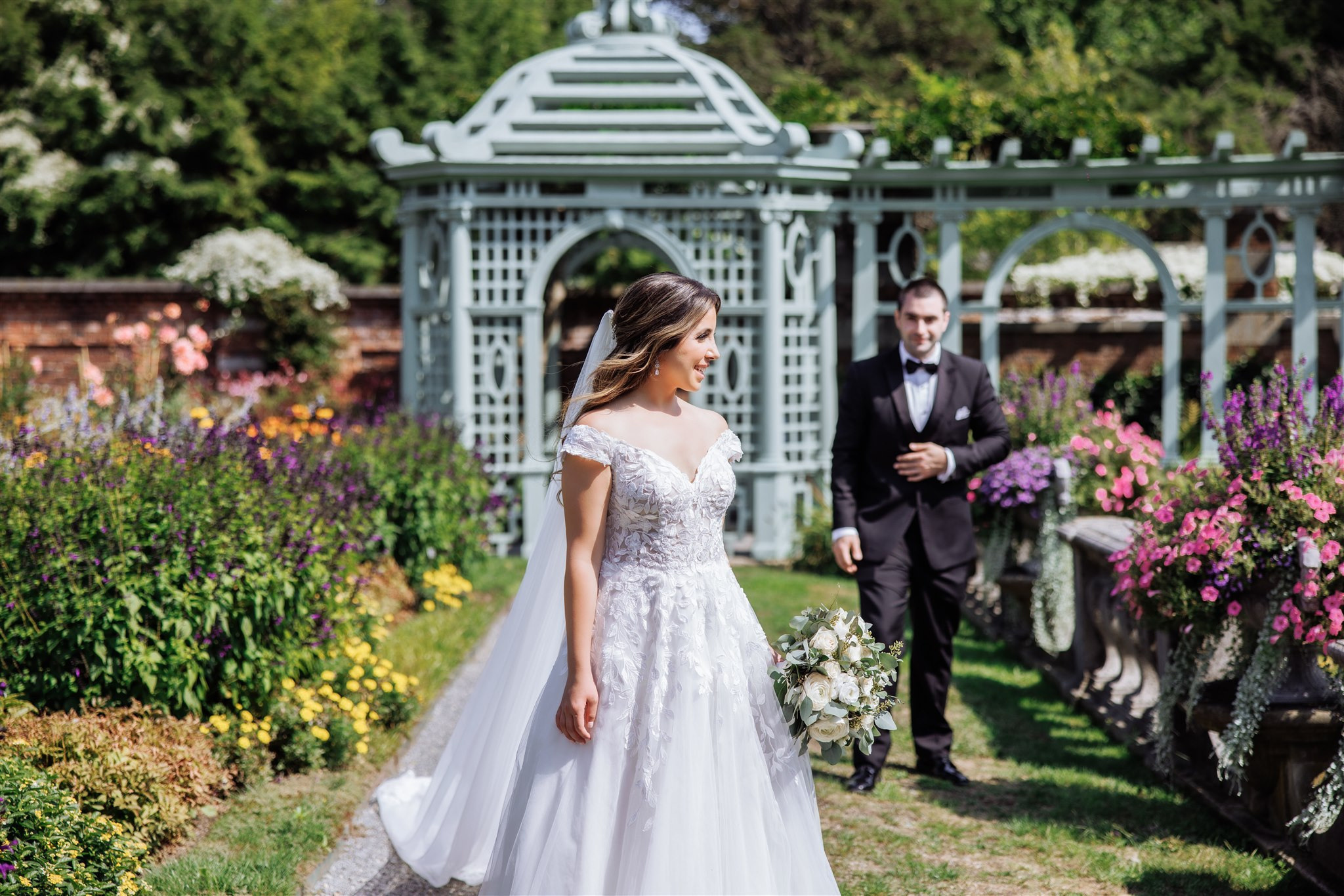 Sepideh and Greg. Wedding and Event photography, Kisses + Veil