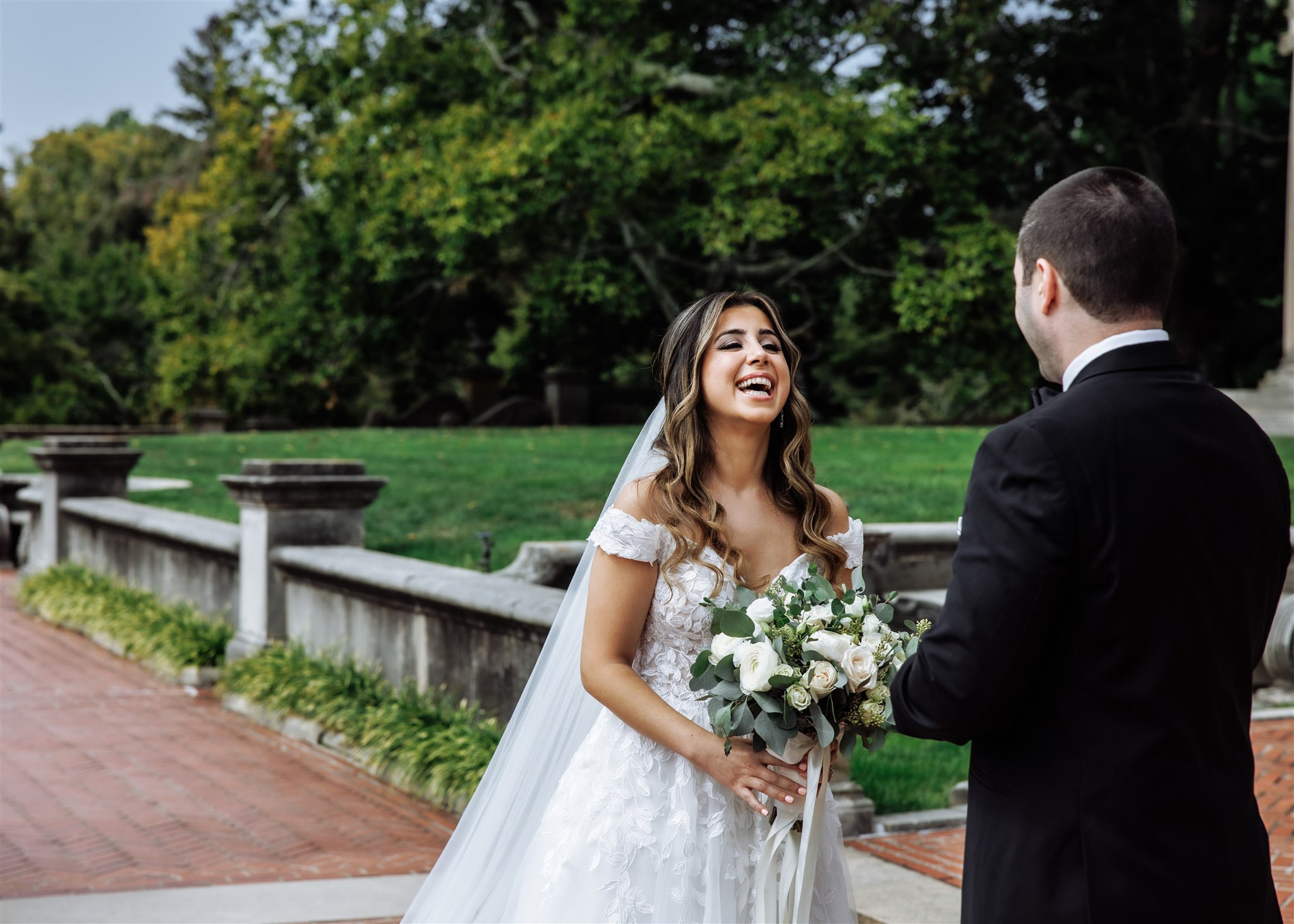 Sepideh and Greg. Wedding and Event photography, Kisses + Veil
