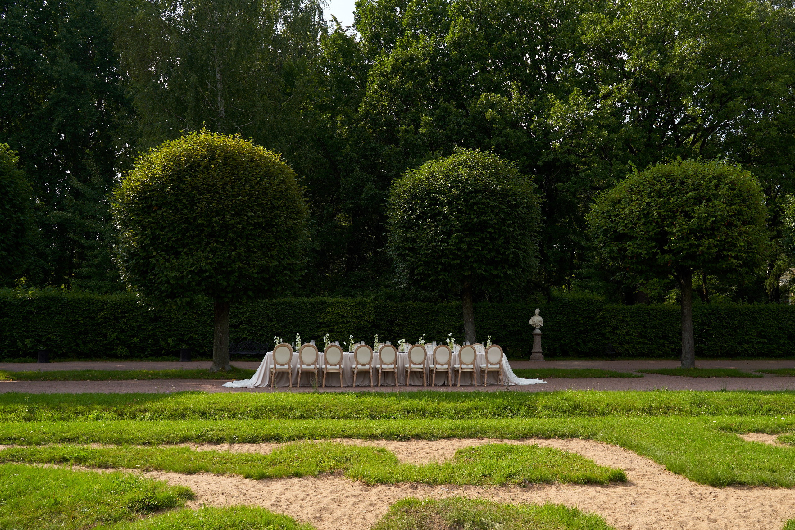 Christina & Mark. Elena Ruzgis — Editorial Wedding & Portrait Photographer