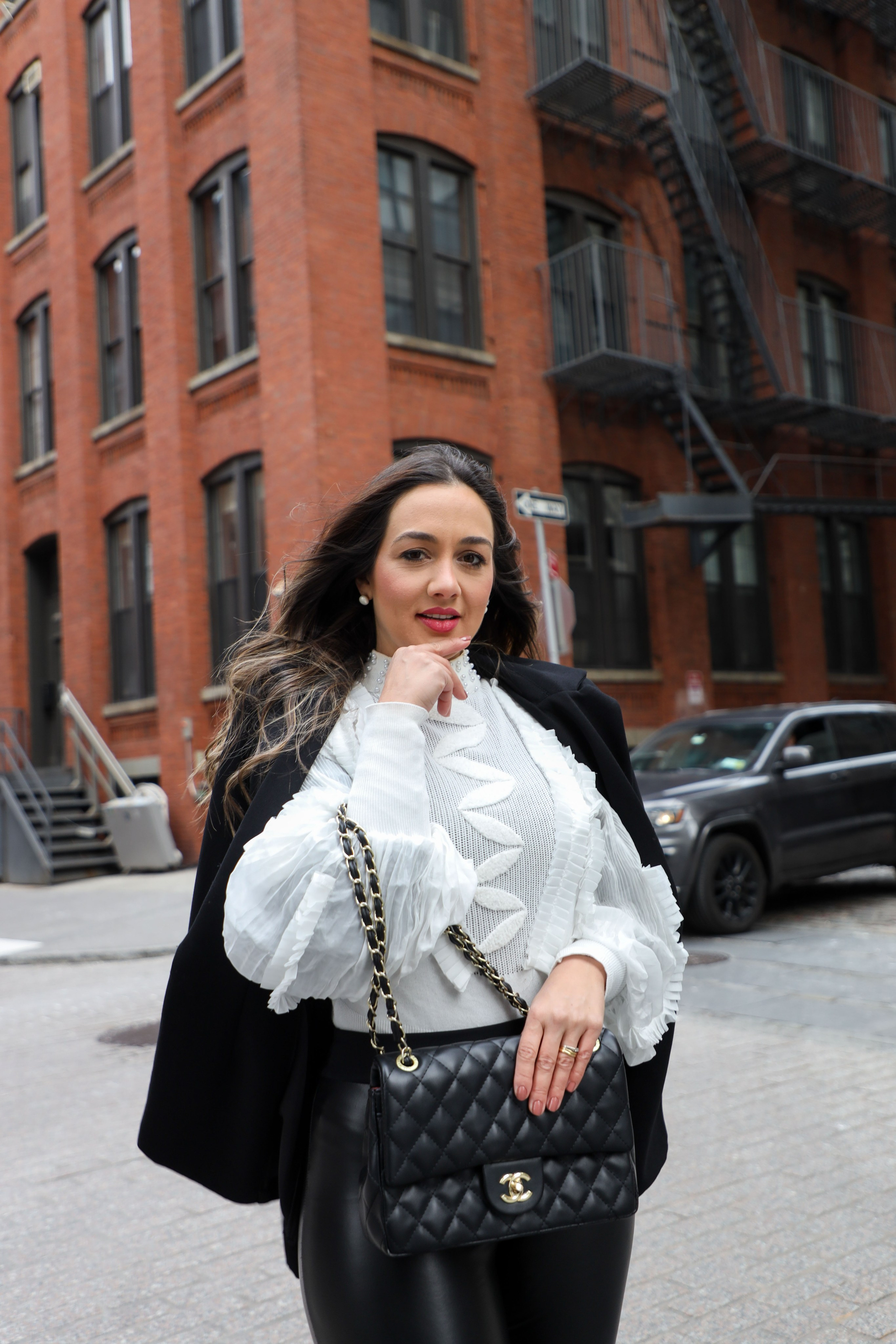 Portrait. Vanessa Carvalho — Fotografa Brasileira em Nova York