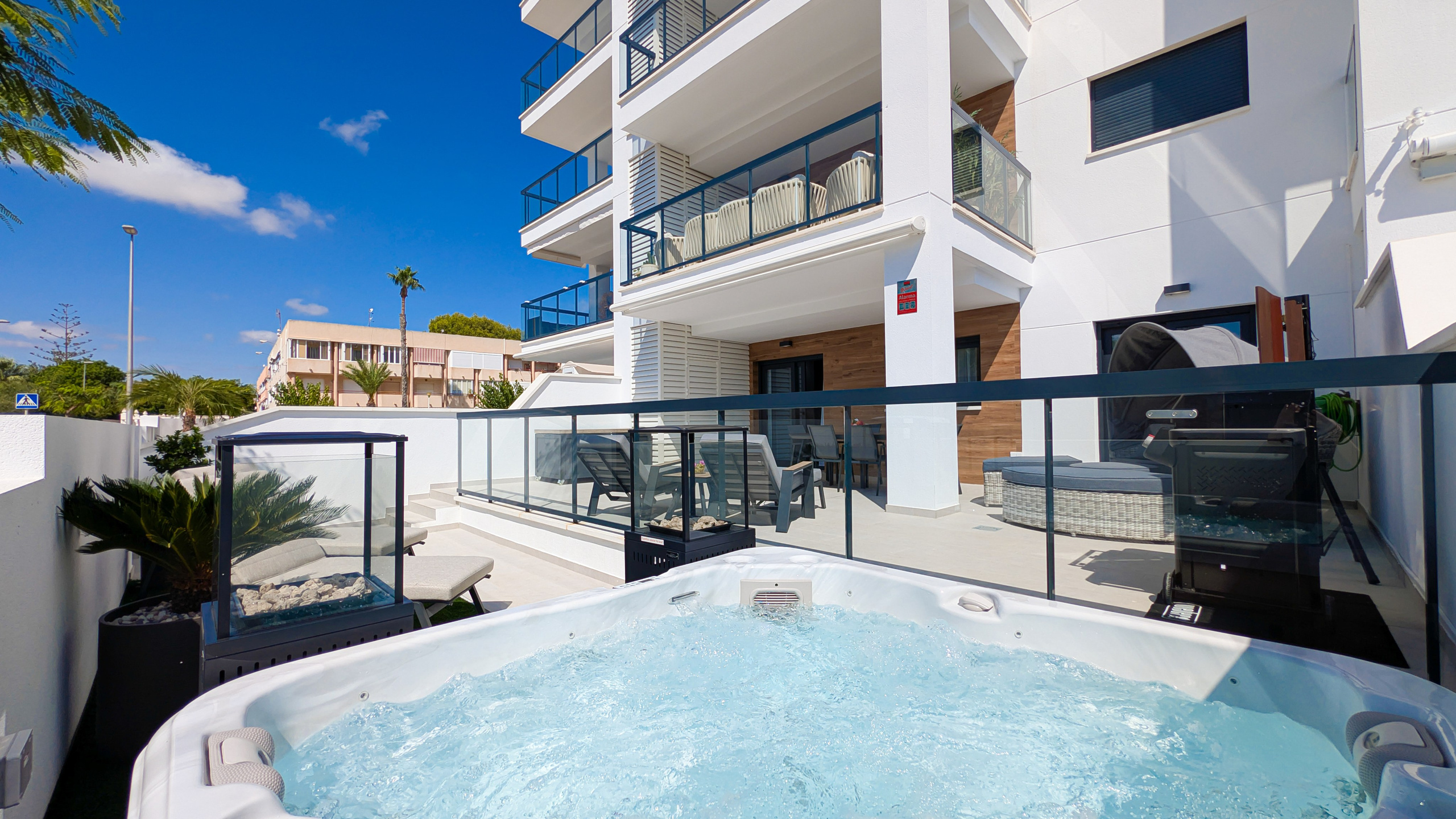 PLATINUM. Baby Beast