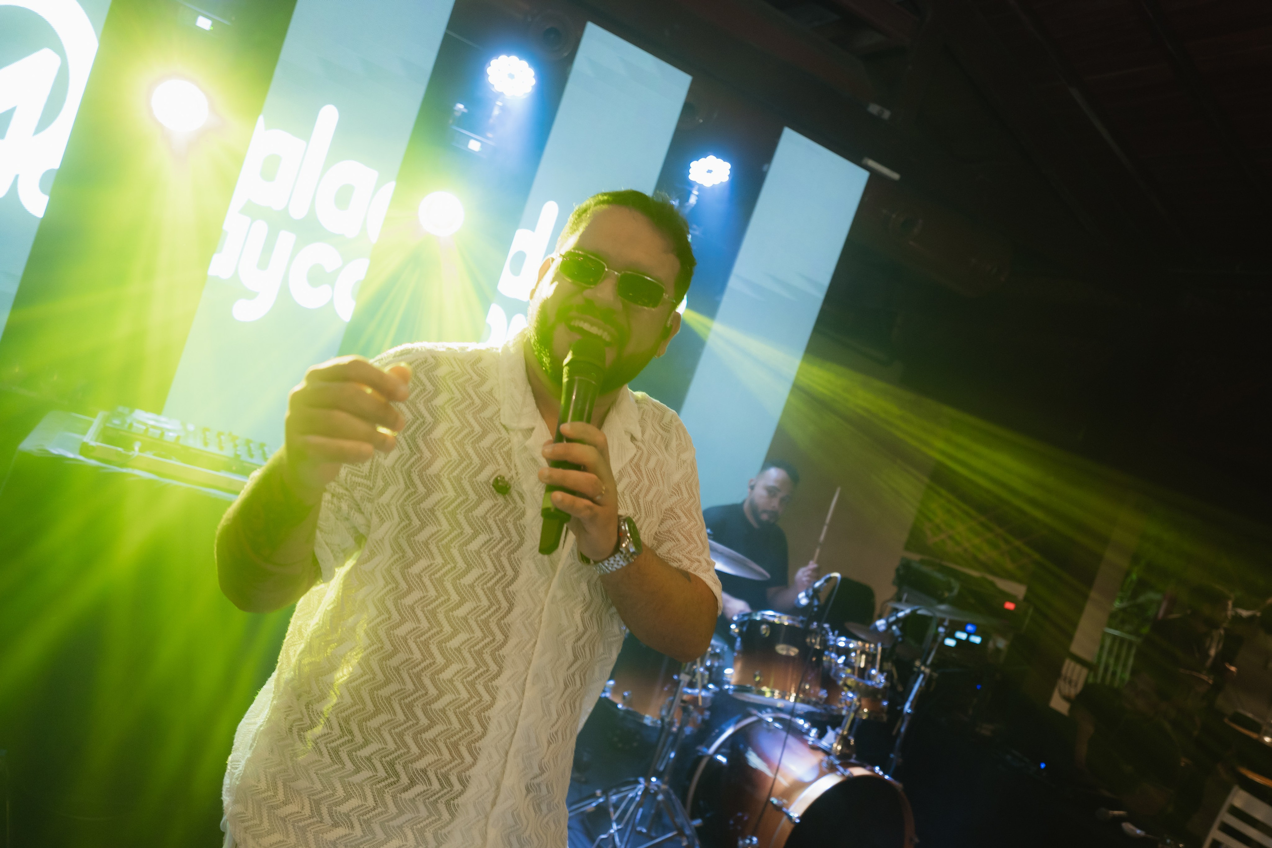 Marcella & Daniel. Lembrar não é só ver. É sentir de novo