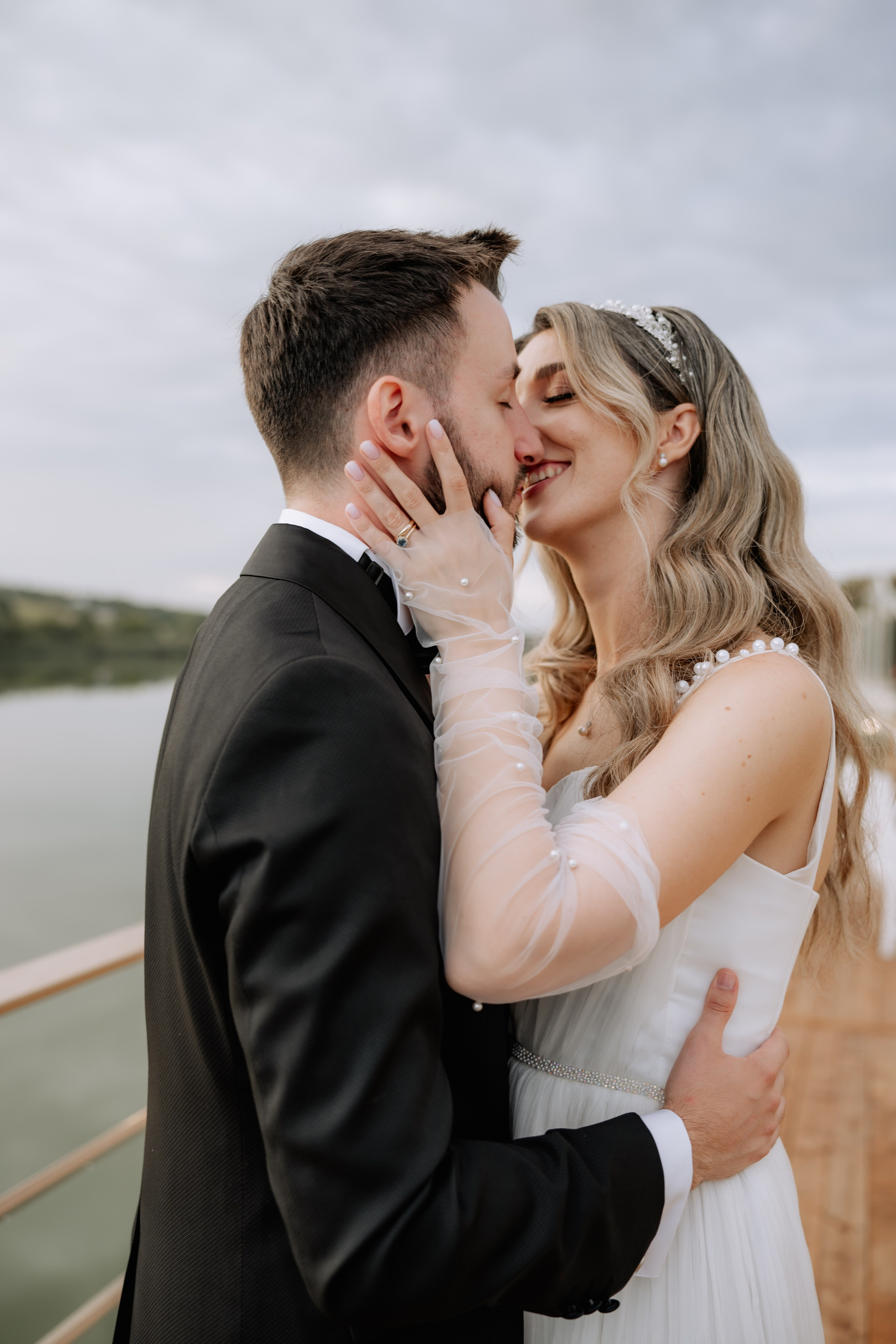 Madalina + Cosmin | Wedding day. Proud Vision Weddings | Wedding Photography & Film — Servicii profesionale Foto Video Nunta Iasi