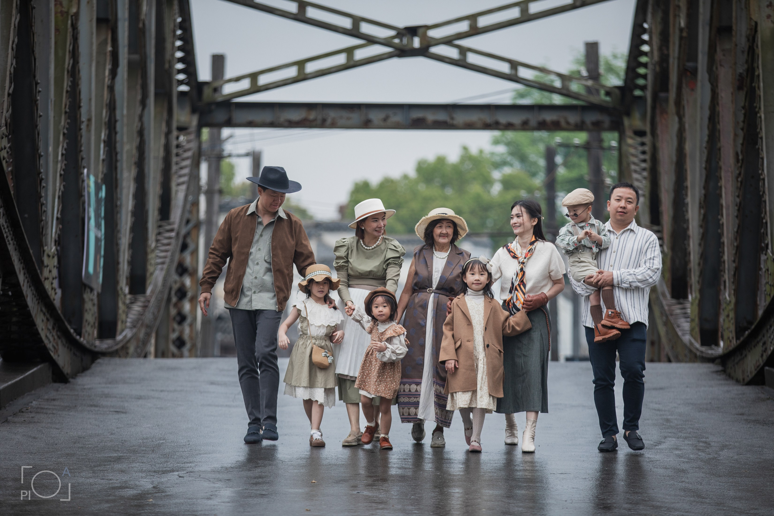 Best family photographer in Shanghai. 