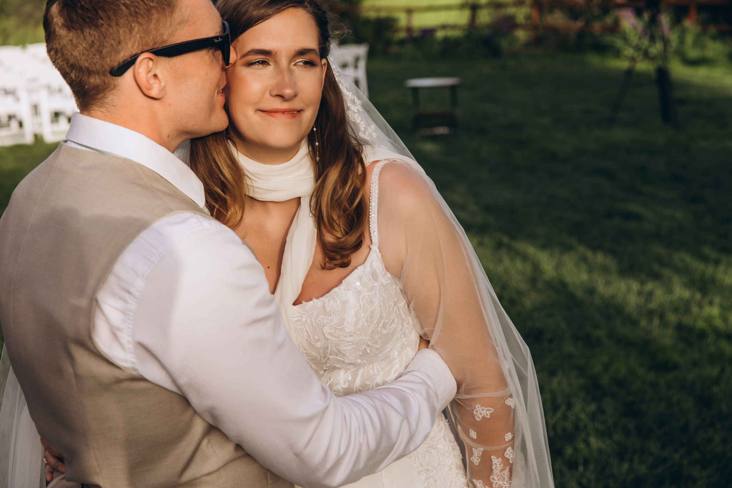 Romantic wedding photoshoot in Florence – elegant European photography.