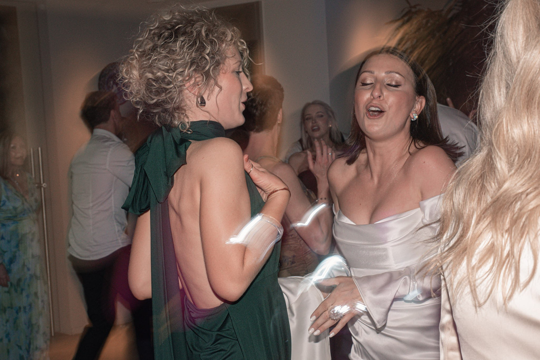 Roxie & Richard Wedding. Fotografo matrimonio Lago di Como Ferrari Media Production