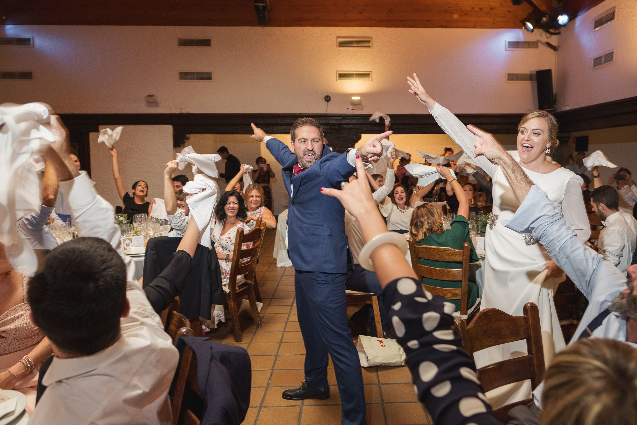 Boda Esquedas — Venta del Soton — Clara y Ignacio. PIXLOVE - Fotógrafos de bodas Huesca Pirineos Zaragoza