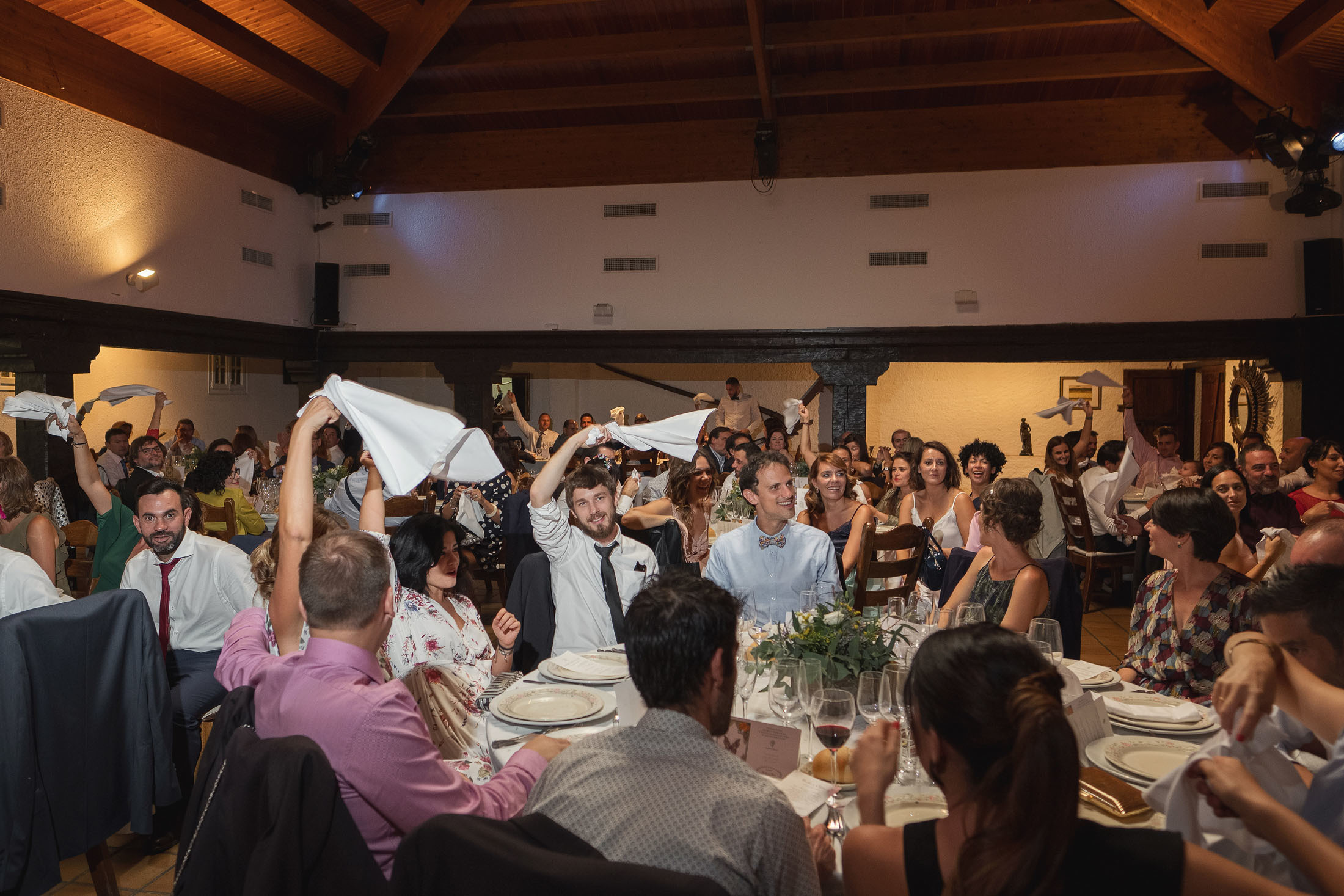 Boda Esquedas — Venta del Soton — Clara y Ignacio. PIXLOVE - Fotógrafos de bodas Huesca Pirineos Zaragoza