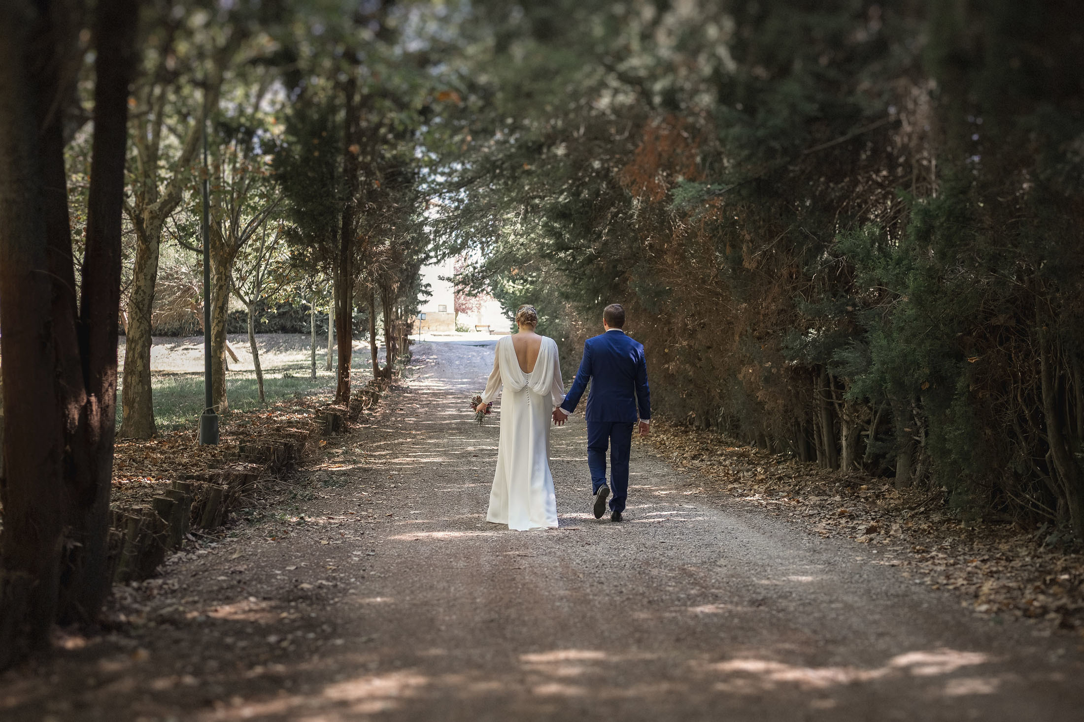 Boda Esquedas — Venta del Soton — Clara y Ignacio. PIXLOVE - Fotógrafos de bodas Huesca Pirineos Zaragoza