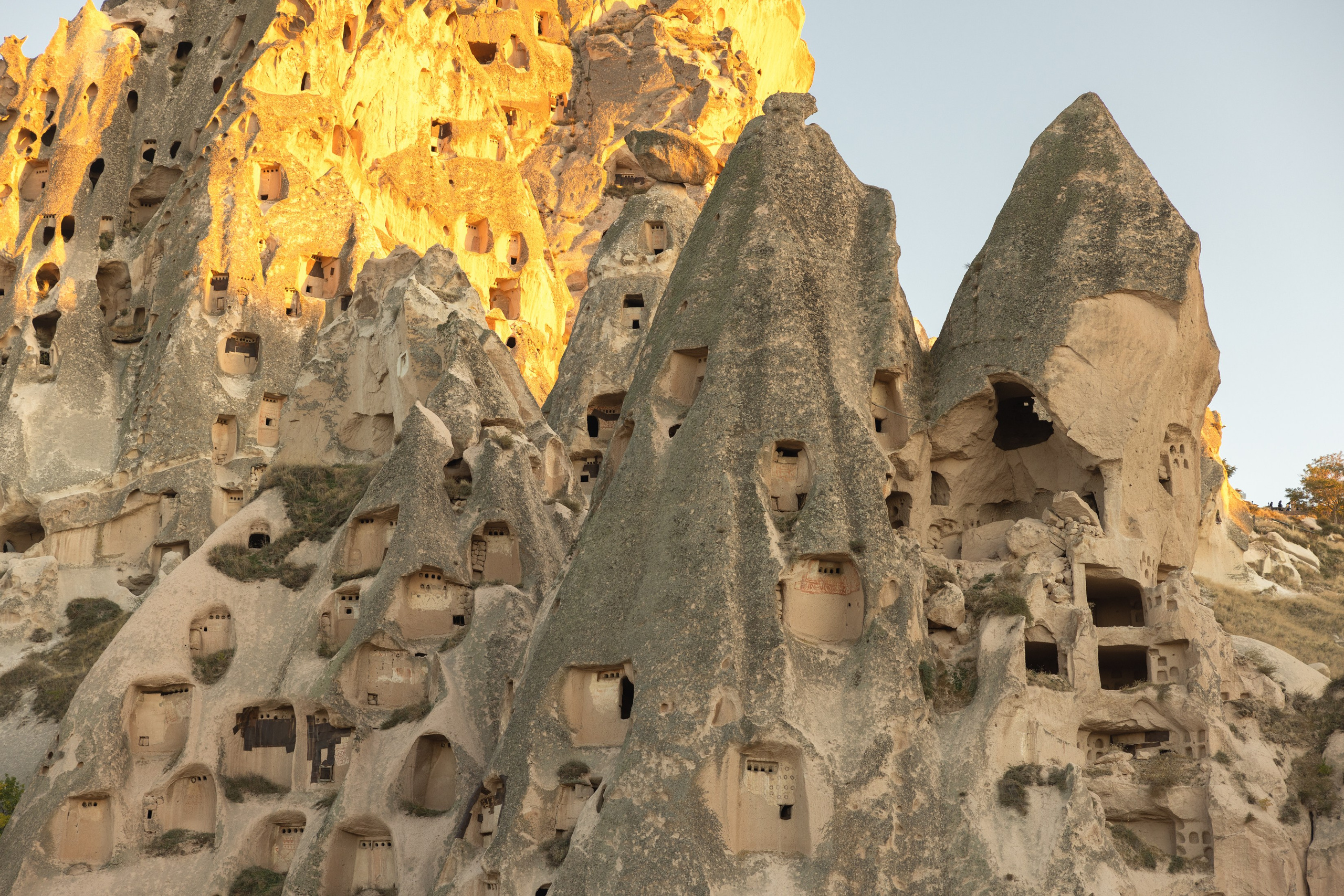 Top Must-Visit Locations in Cappadocia – Unveil the Region’s Hidden Gems. Your Guide to Cappadocia: Private Tours, Scenic Routes, Hot Air Balloon Rides, and More Adventures