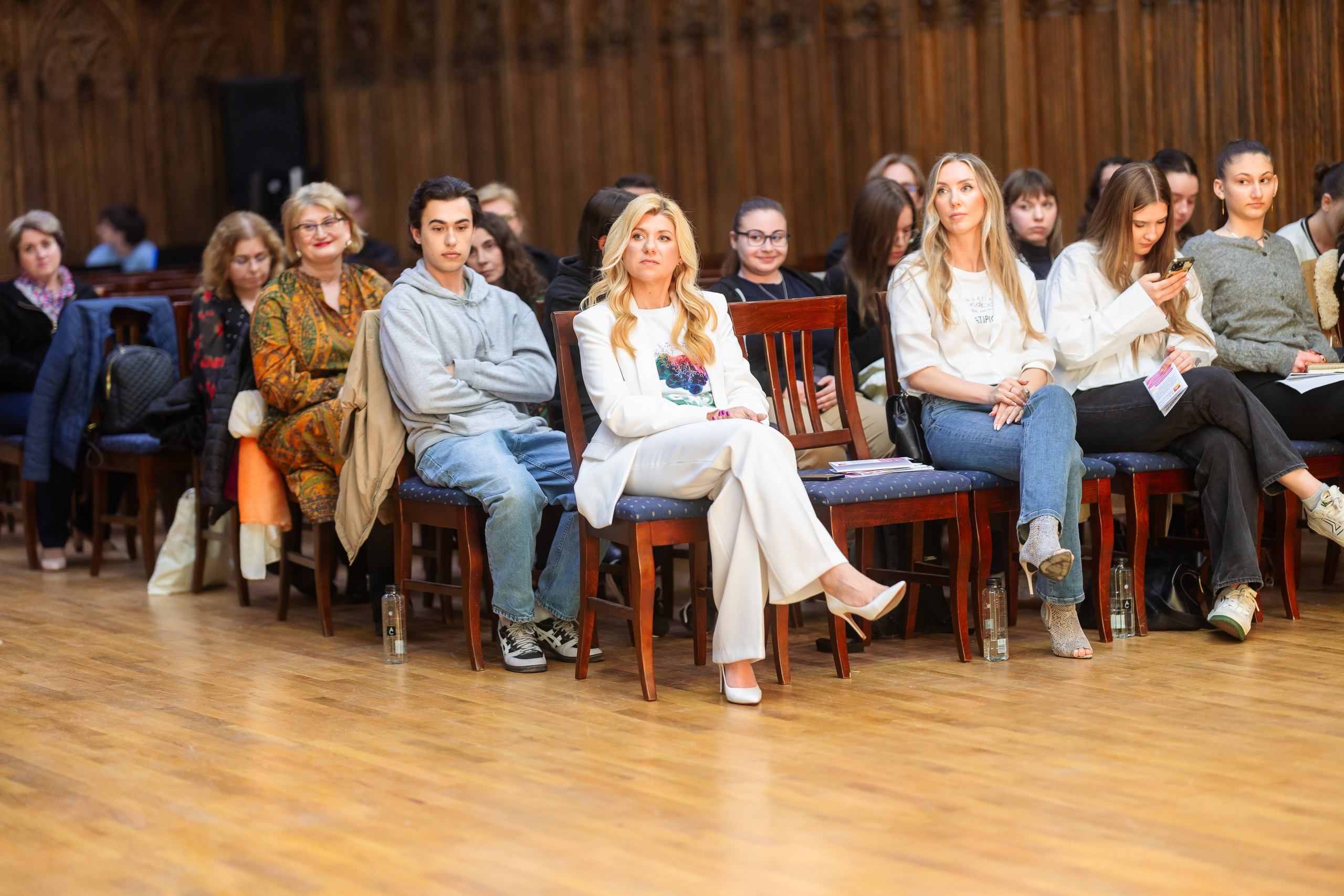 Neuro Atipic. Marius Ciocan