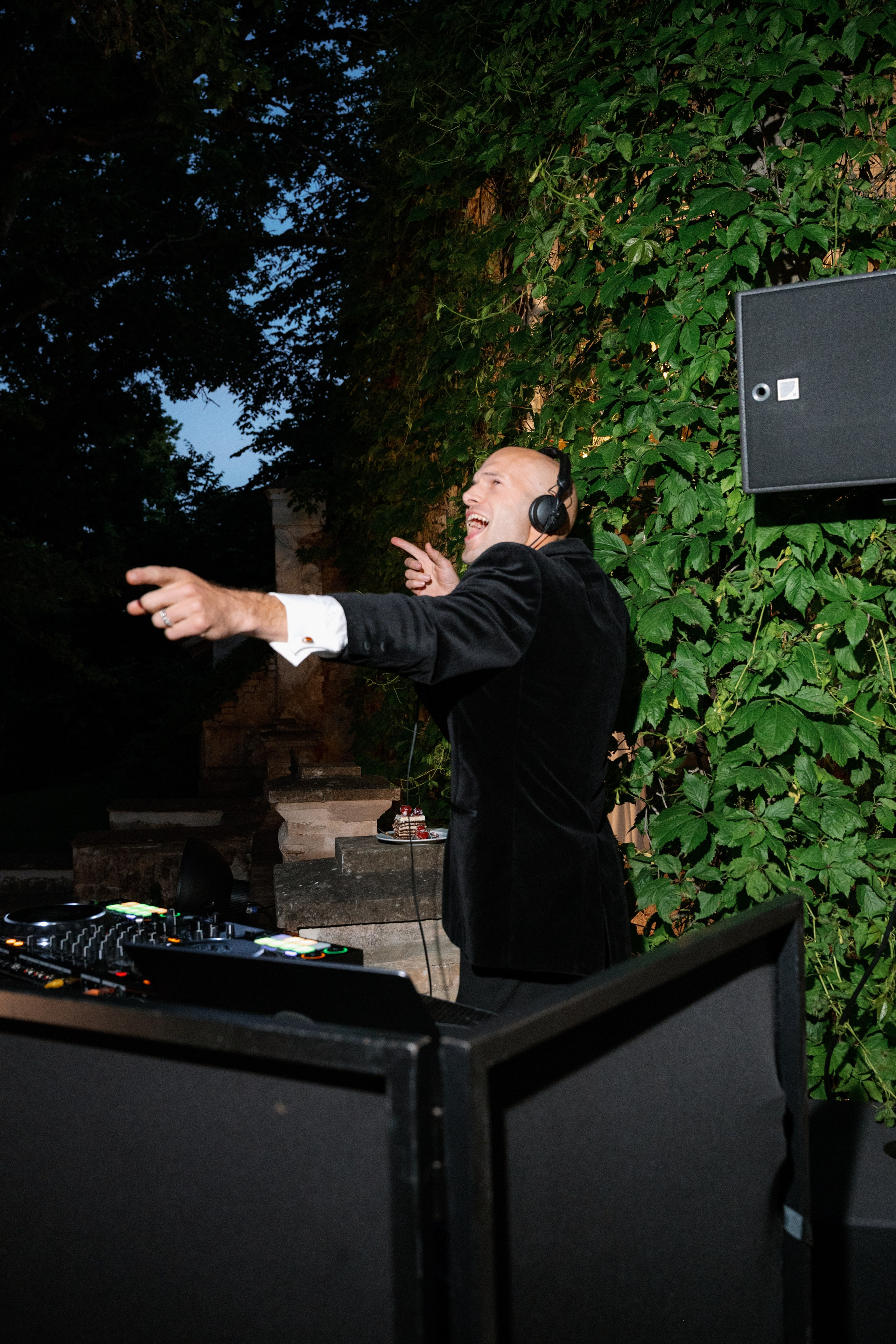 MADELEINA & ALEX. Bakasphoto wedding and lifestyle photography Latvia and Worldwide