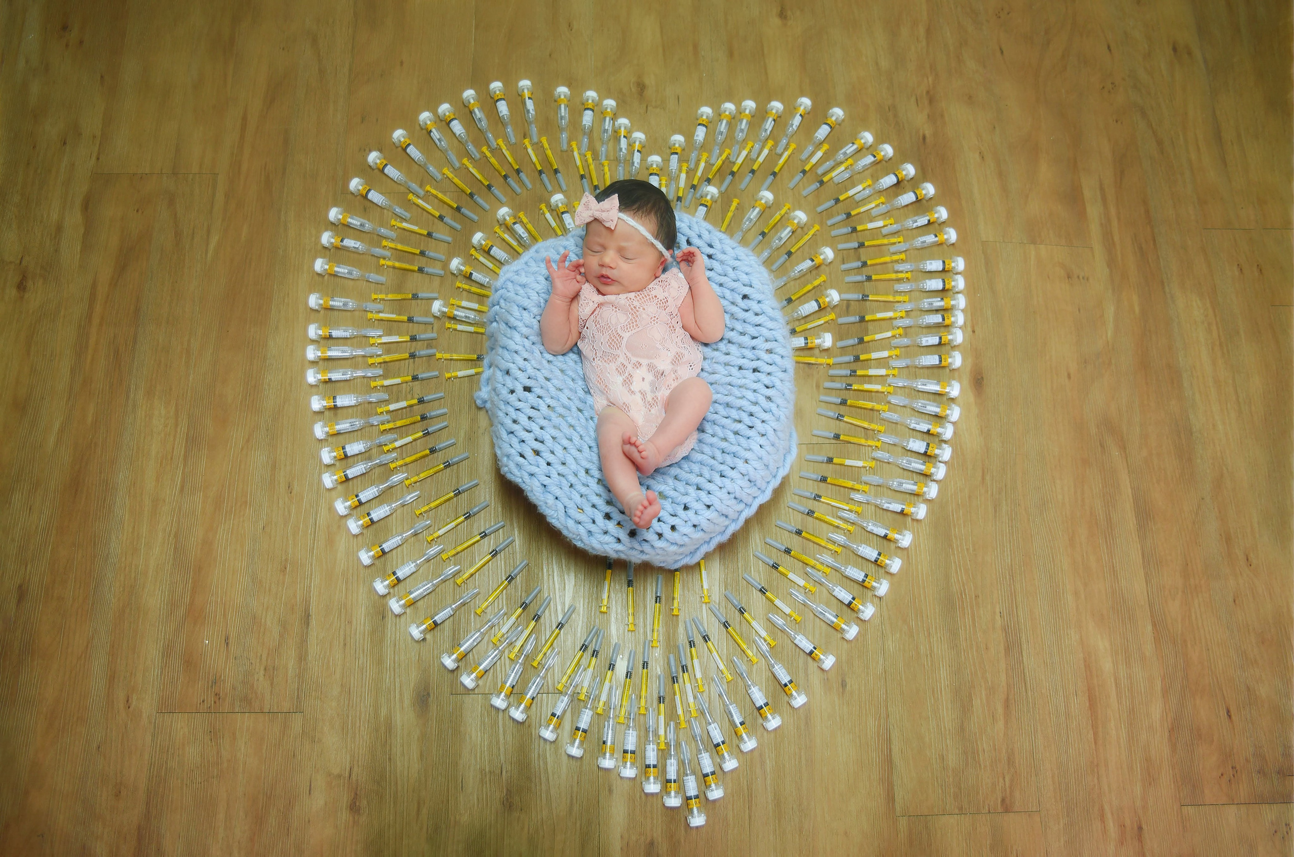 Newborn Estúdio. Estúdio Gustavo Bueno