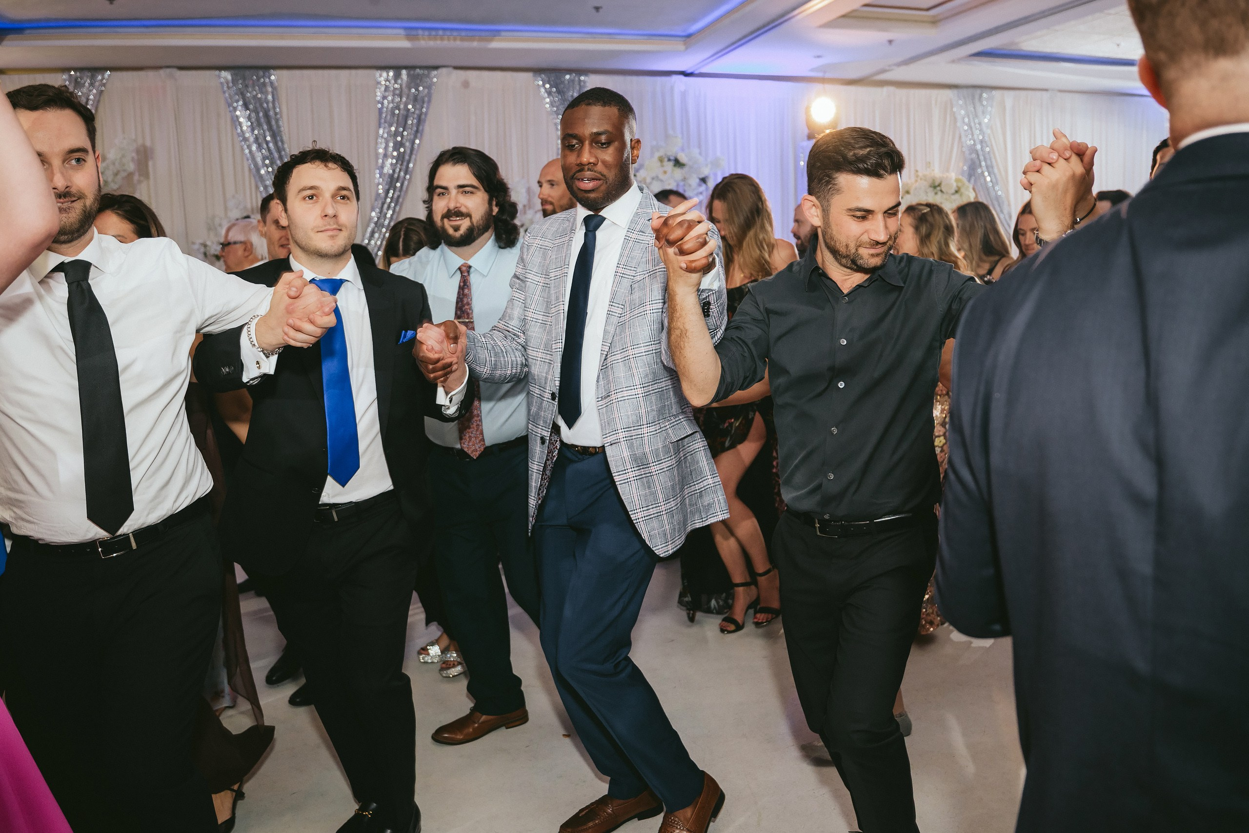 06.08.2025 Wedding. Wedding family event photographer in Chicago Nick Yushevich