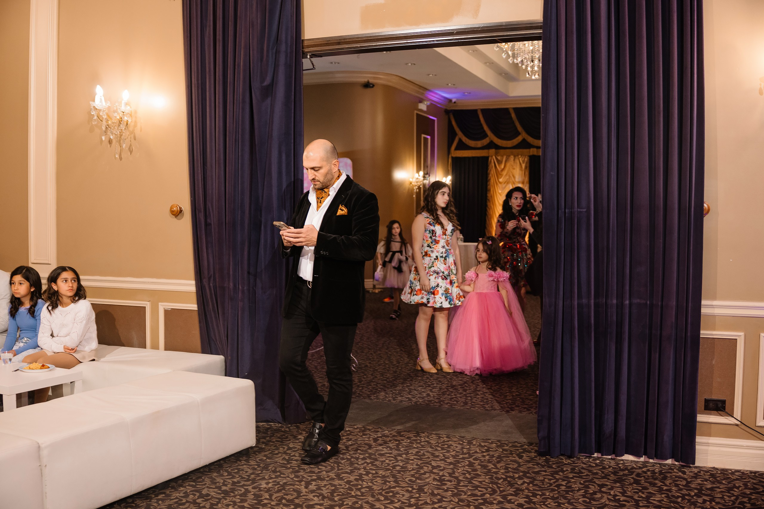 04.13.2025 First birthday. Wedding family event photographer in Chicago Nick Yushevich