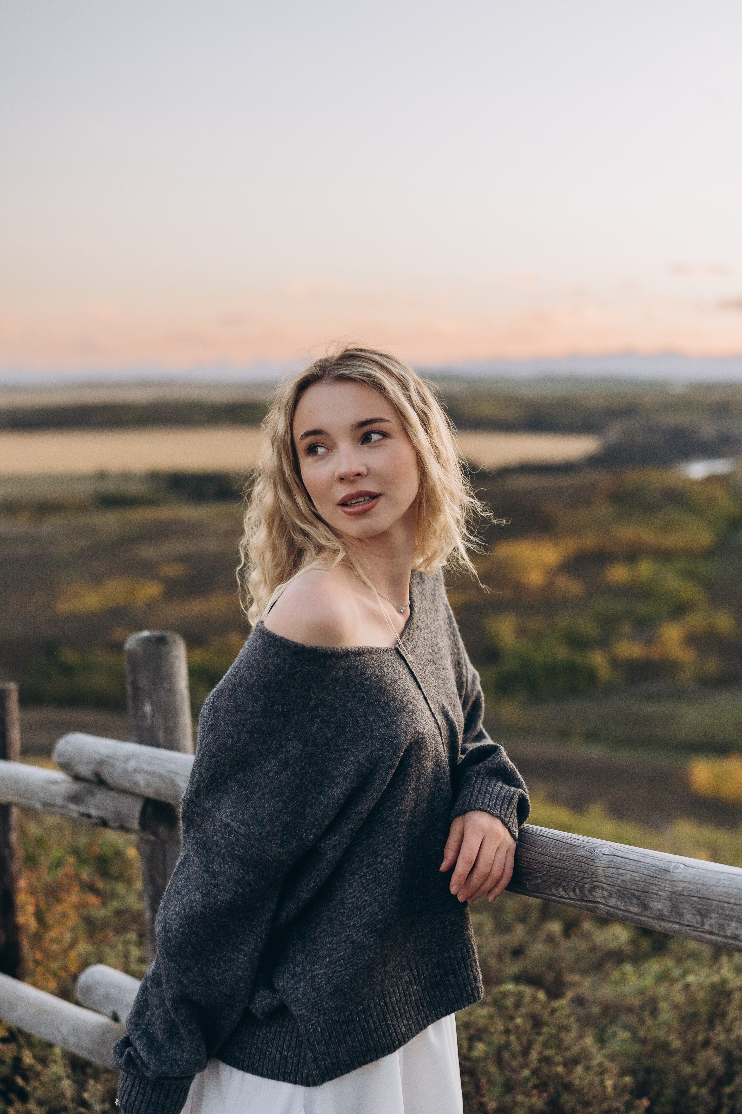 Jane. Calgary Wedding & Lifestyle Photographer — Yevhen Polishchuk