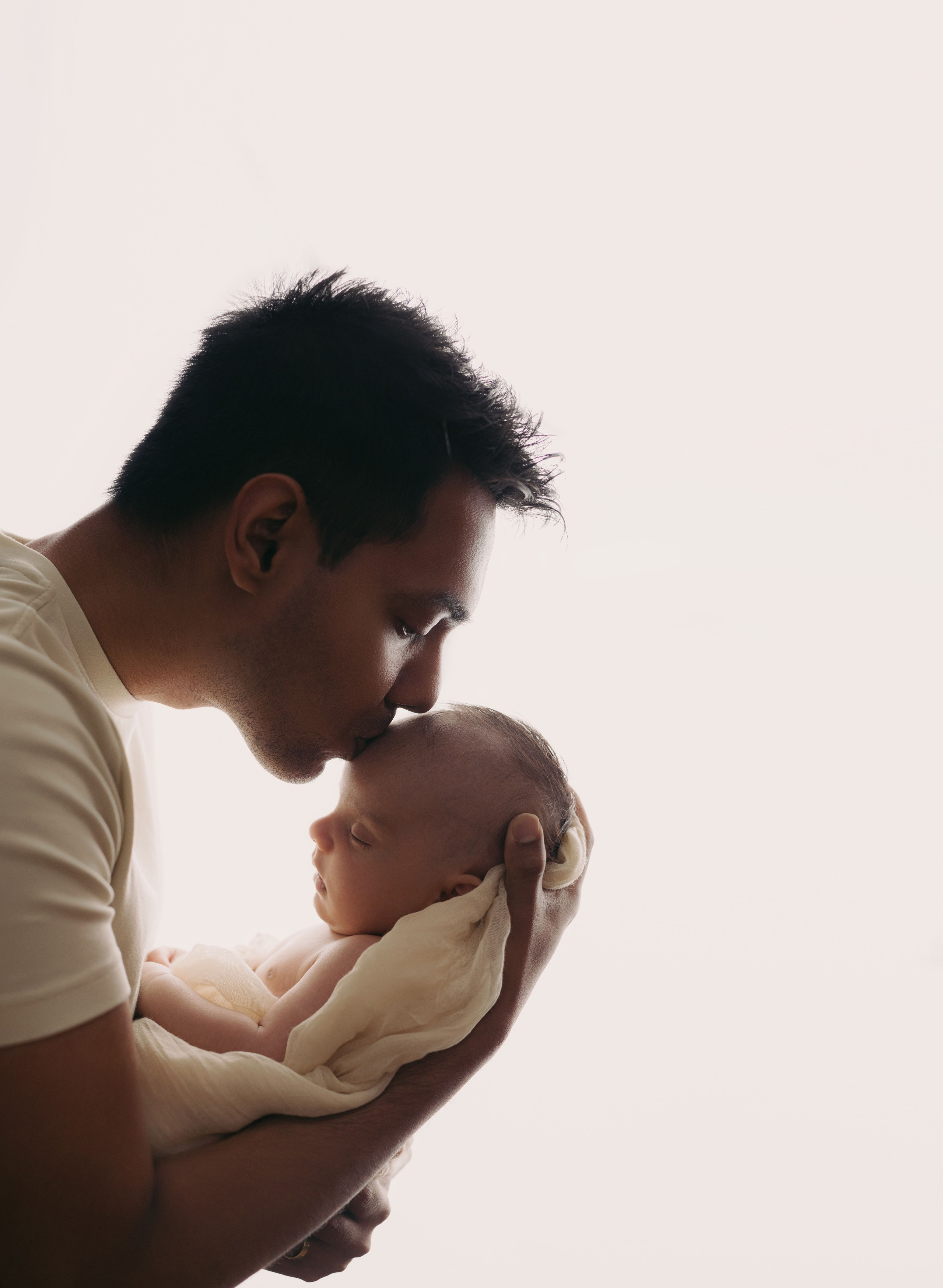 Newborn Classic. Newborn, kids, family photographer based near Zurich, Switzerland