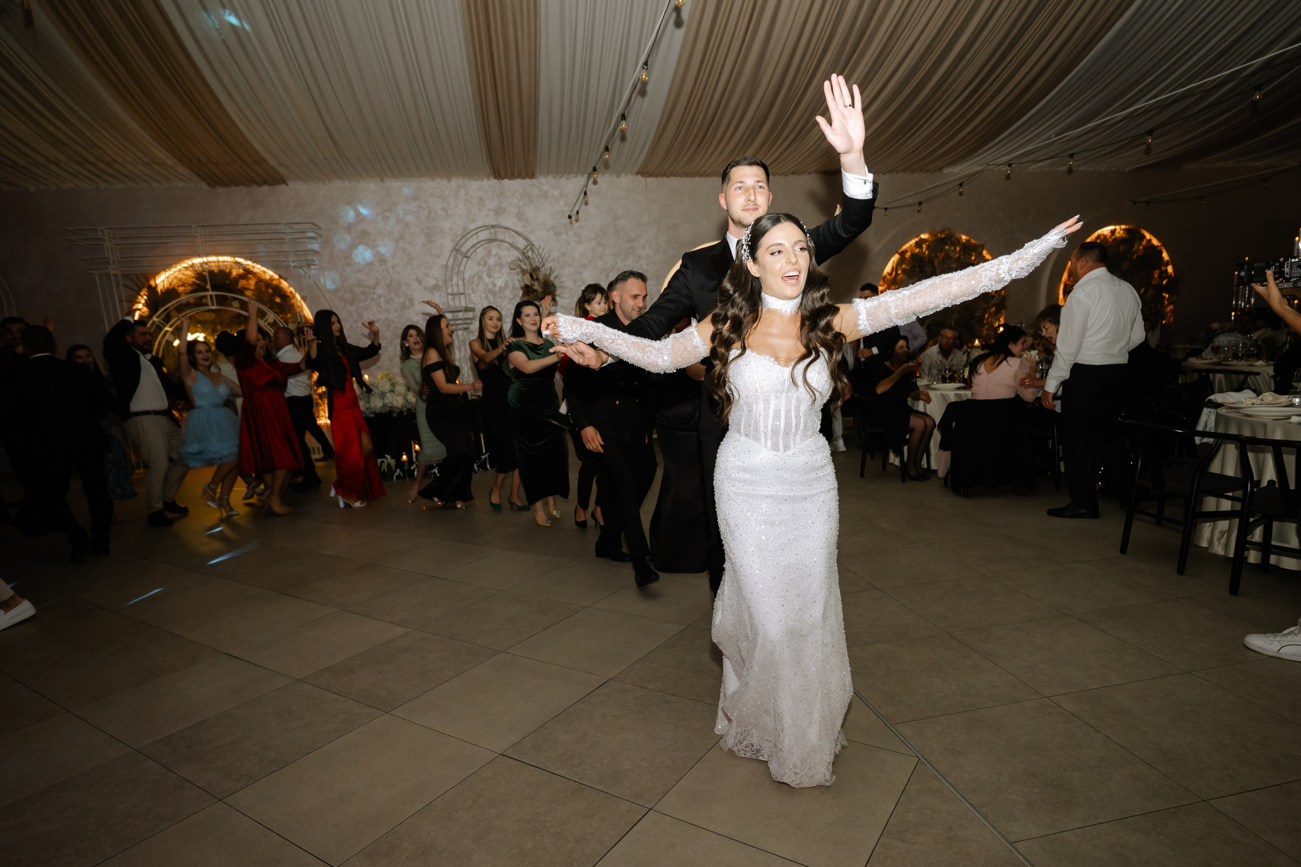 Ana Maria + Flavian | Wedding day. Proud Vision Weddings | Wedding Photography & Films — Servicii profesionale Foto Video Nunta Iasi