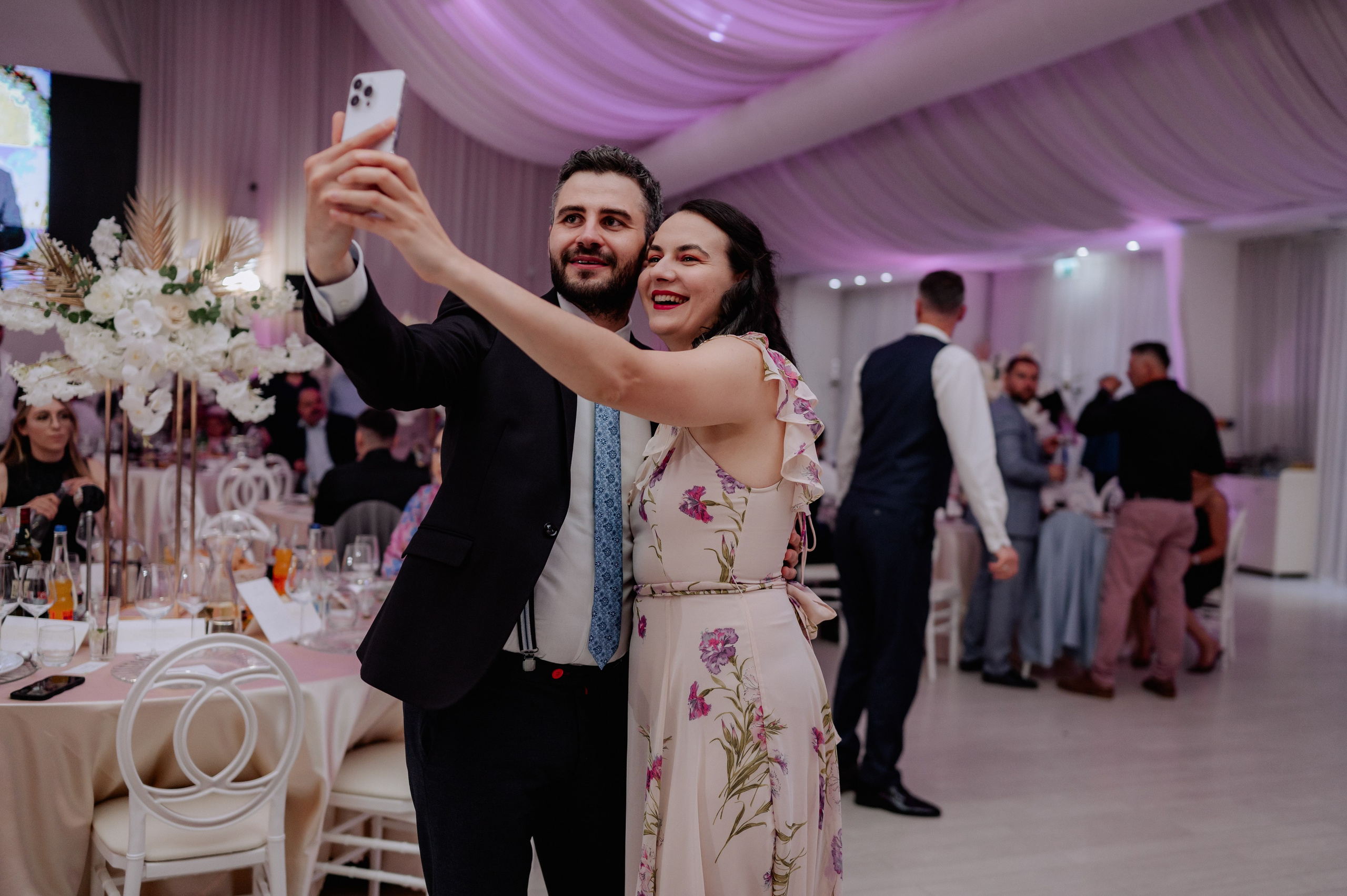 Nunta la Hotel Capitol Iasi. Proud Vision Weddings | Wedding Photography & Film — Servicii profesionale Foto Video Nunta Iasi