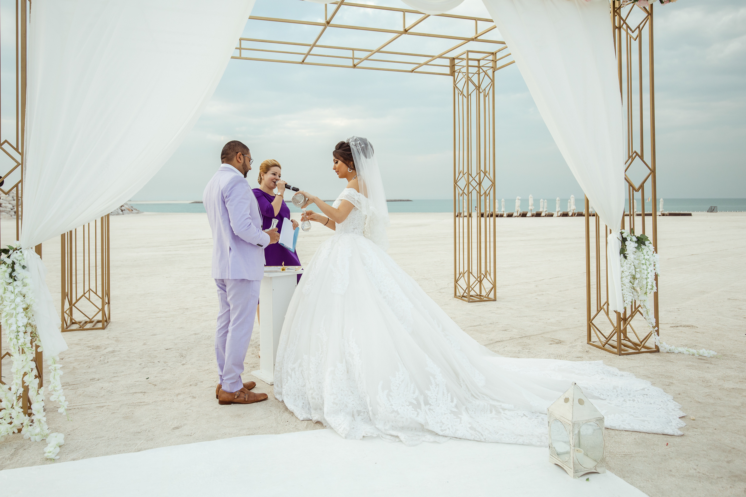 Indian Wedding in UAE. Wedding female photo and video studio in UAE