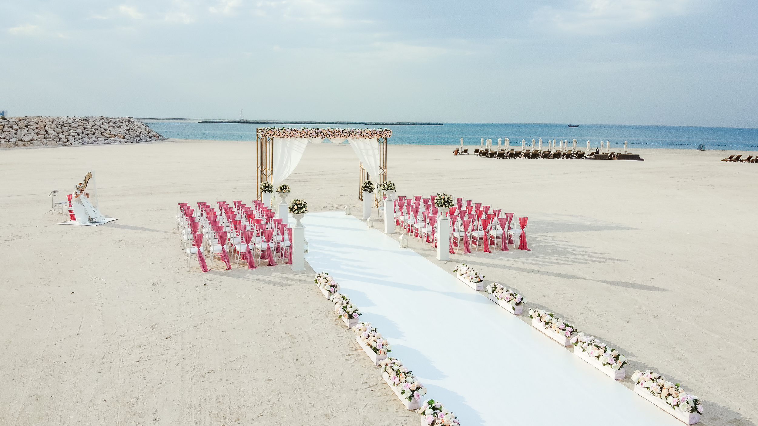 Indian Wedding in UAE. Wedding female photo and video studio in UAE