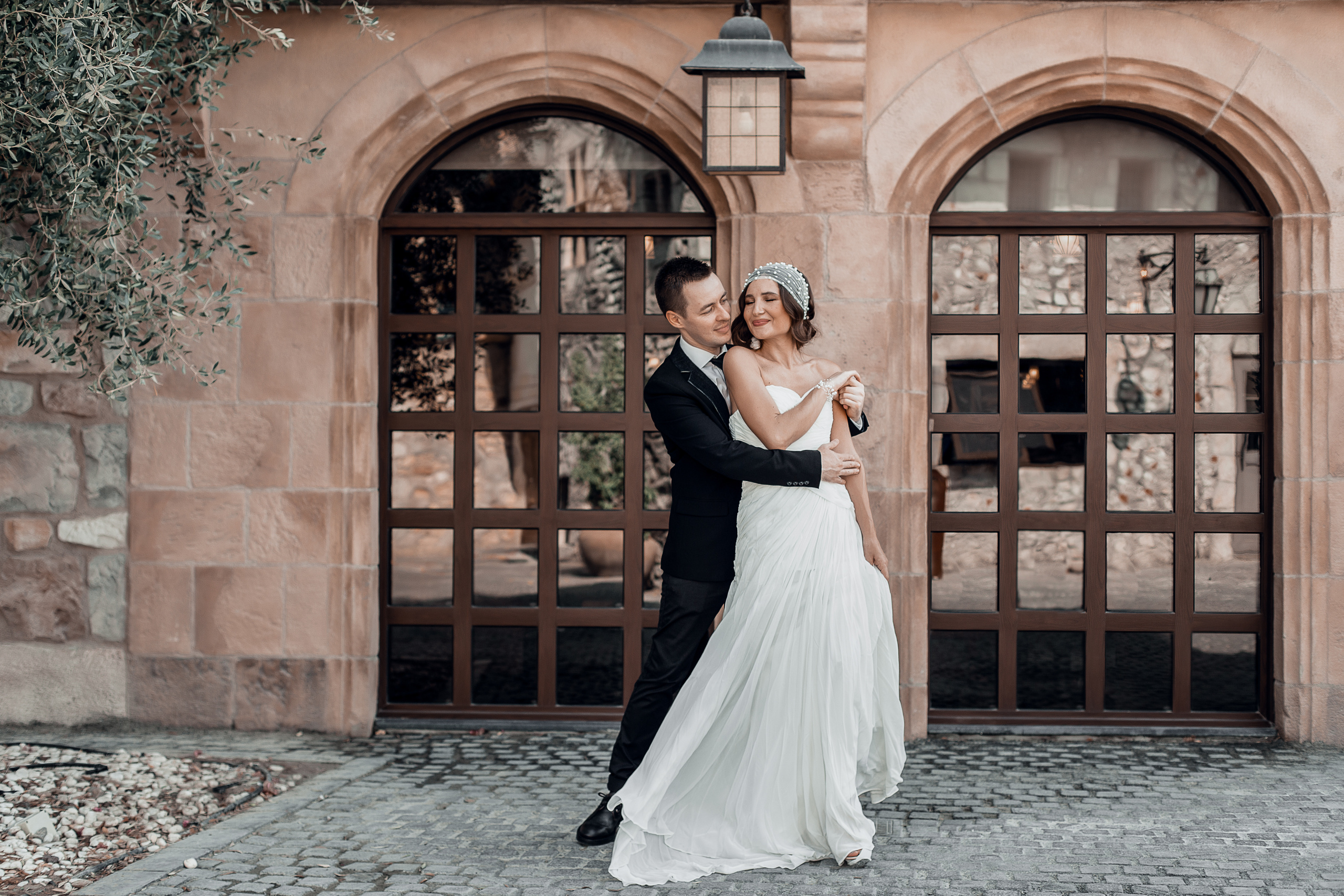 Prewedding photoshoot in Dubai. Wedding female photo and video studio in UAE