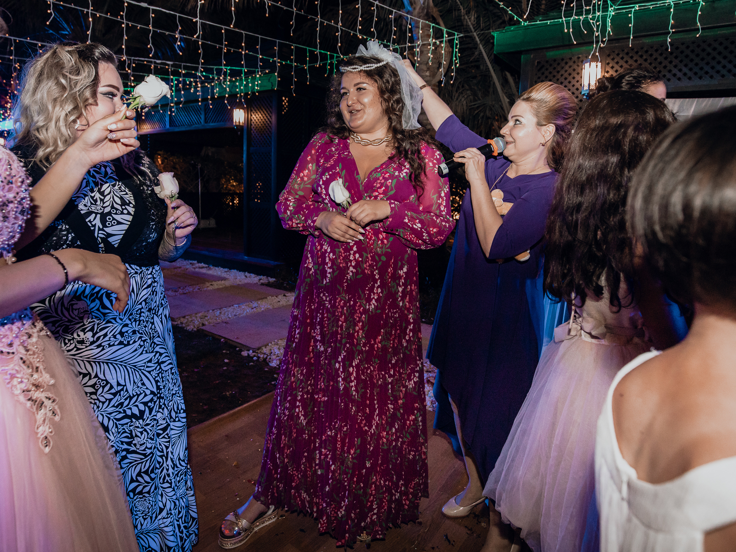 Indian Wedding in UAE. Wedding female photo and video studio in UAE