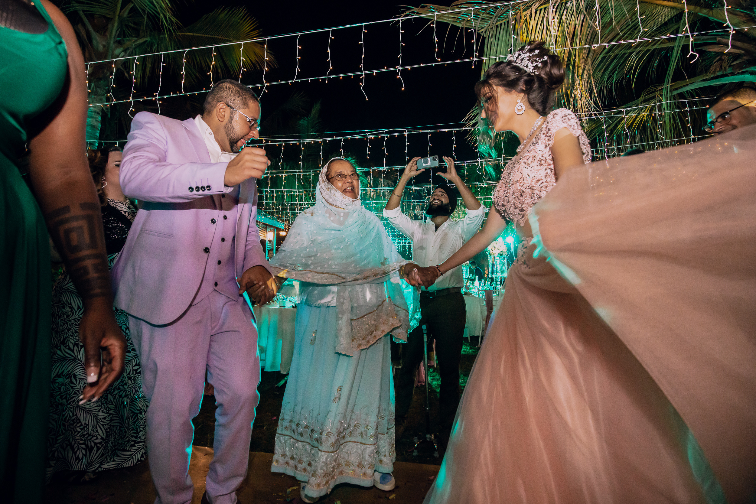 Indian Wedding in UAE. Wedding female photo and video studio in UAE