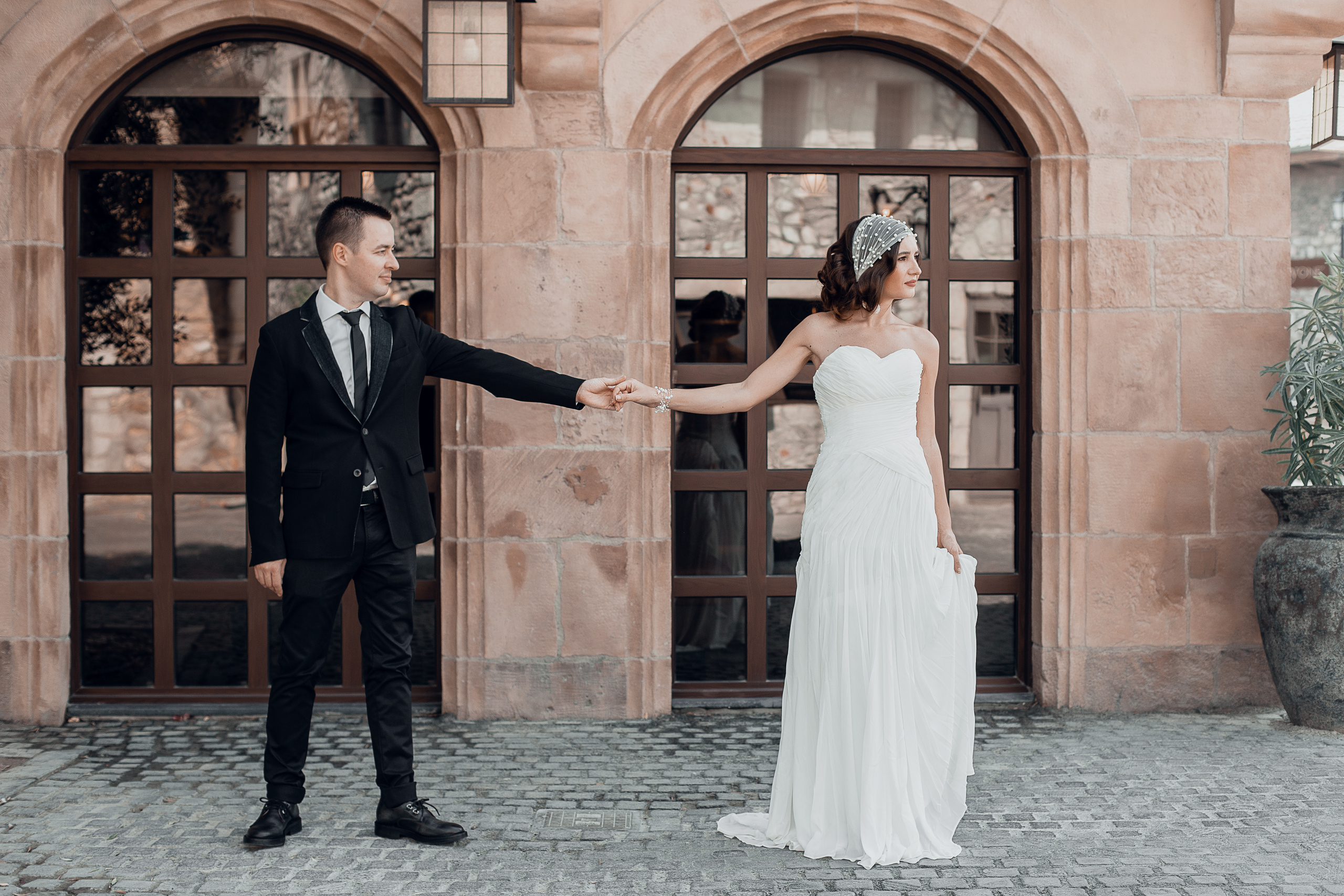 Prewedding photoshoot in Dubai. Wedding female photo and video studio in UAE