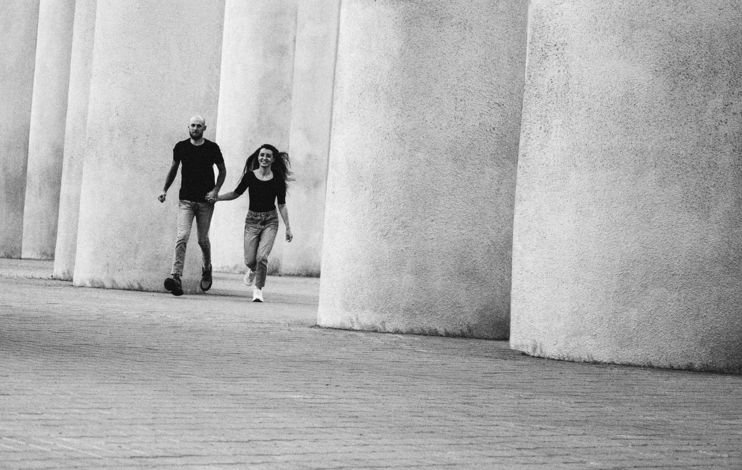 LoveStory Outdoor B&W. Портретный фотограф в Кракове Анна Бовтюк