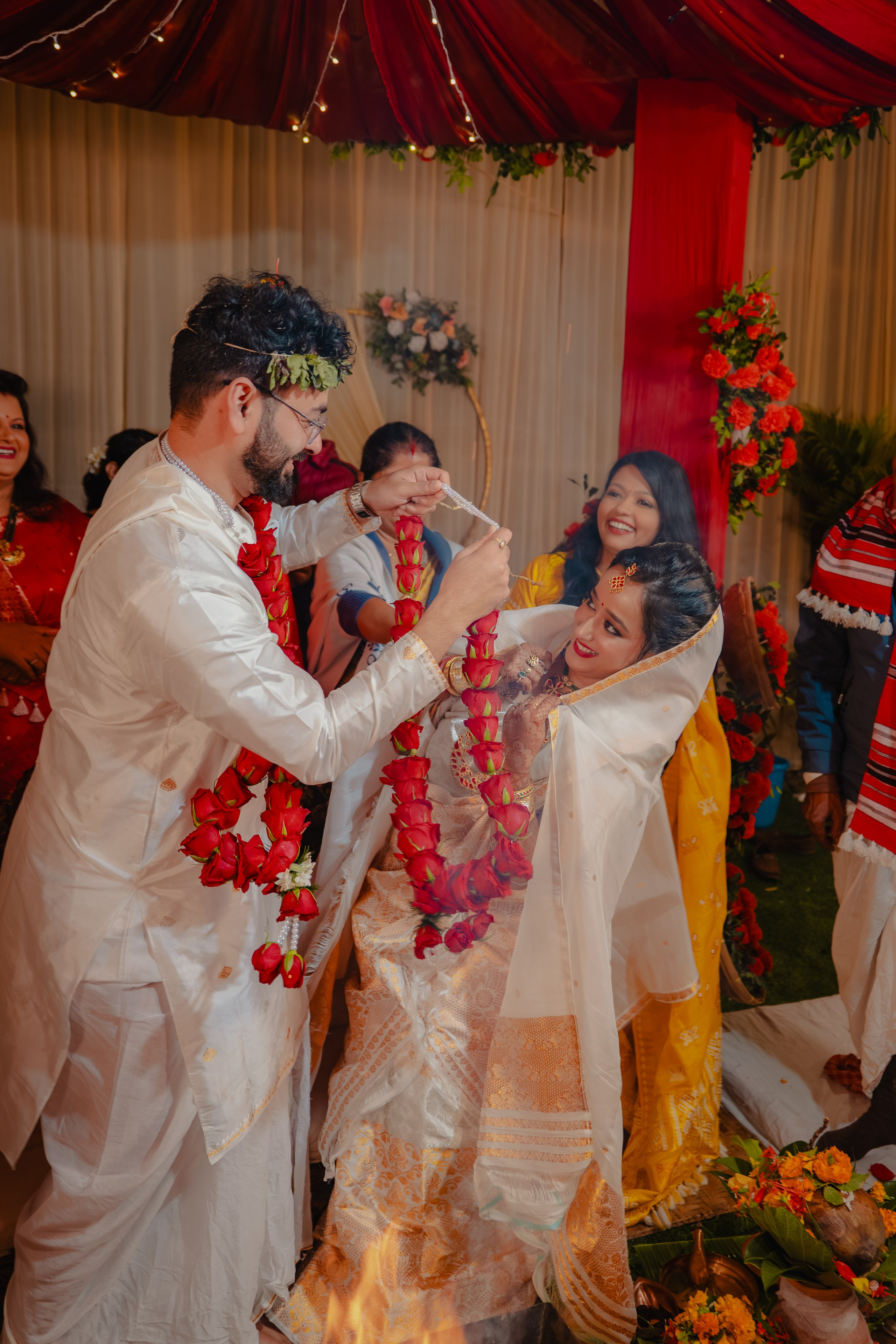 Darshana & Debabrata. Wedding and Family photographer in india