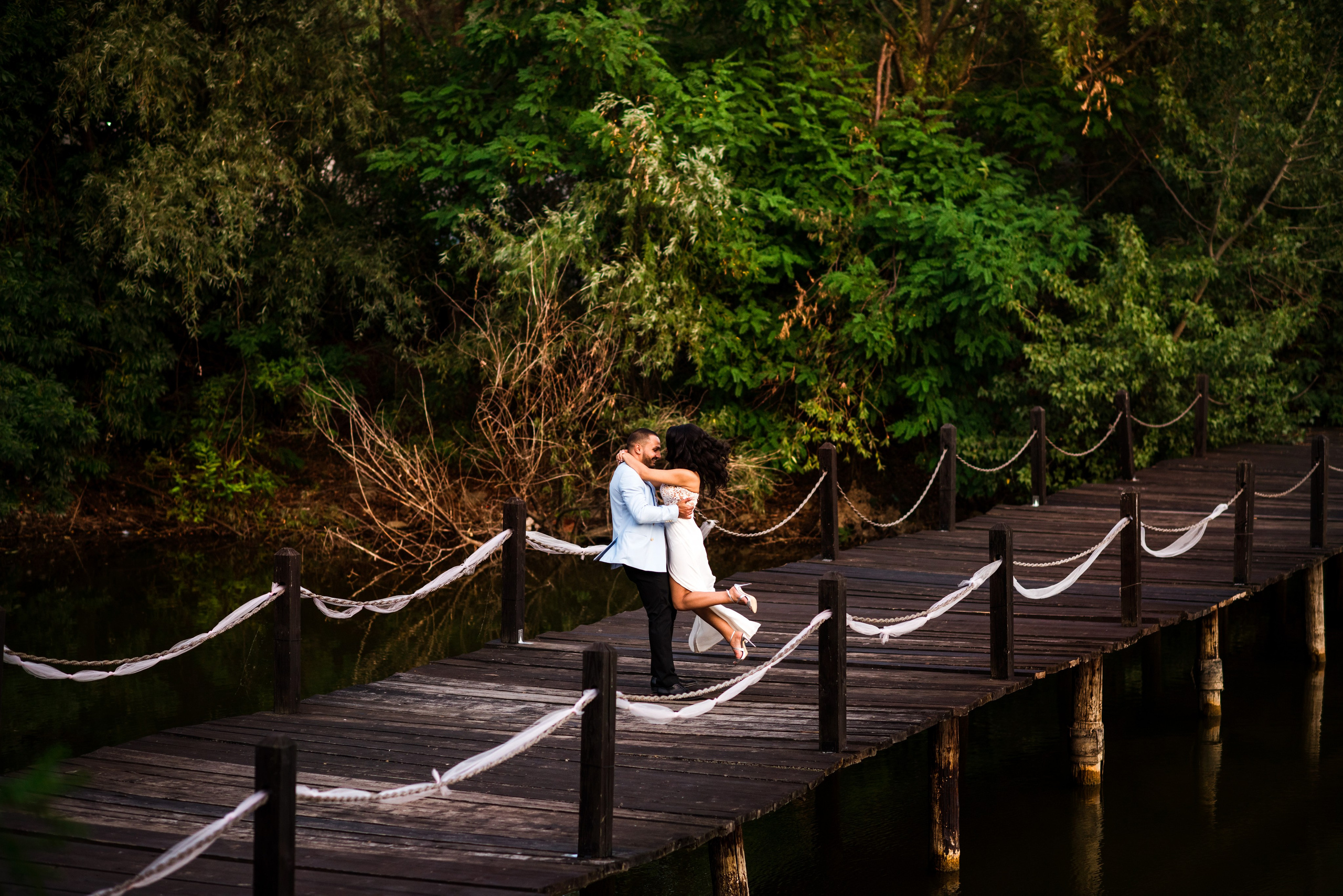 Roxana - Iuli. Fotograf nunta si evenimente Giurgiu