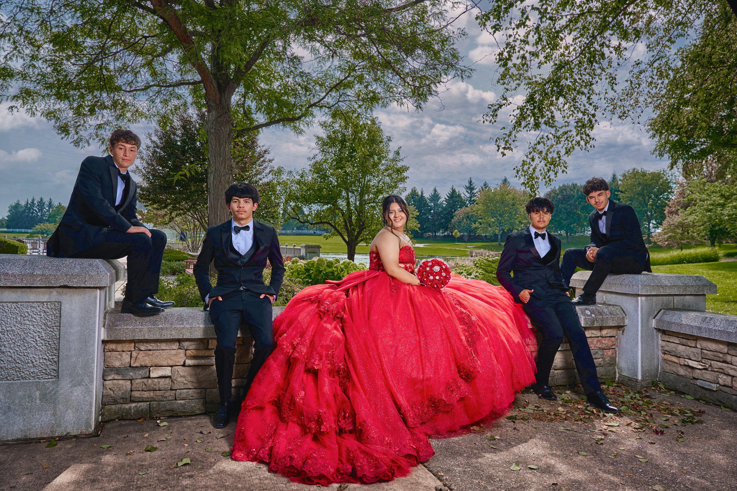 Quinceañeras. Portraits, Quinceanera & Weddings Photographer