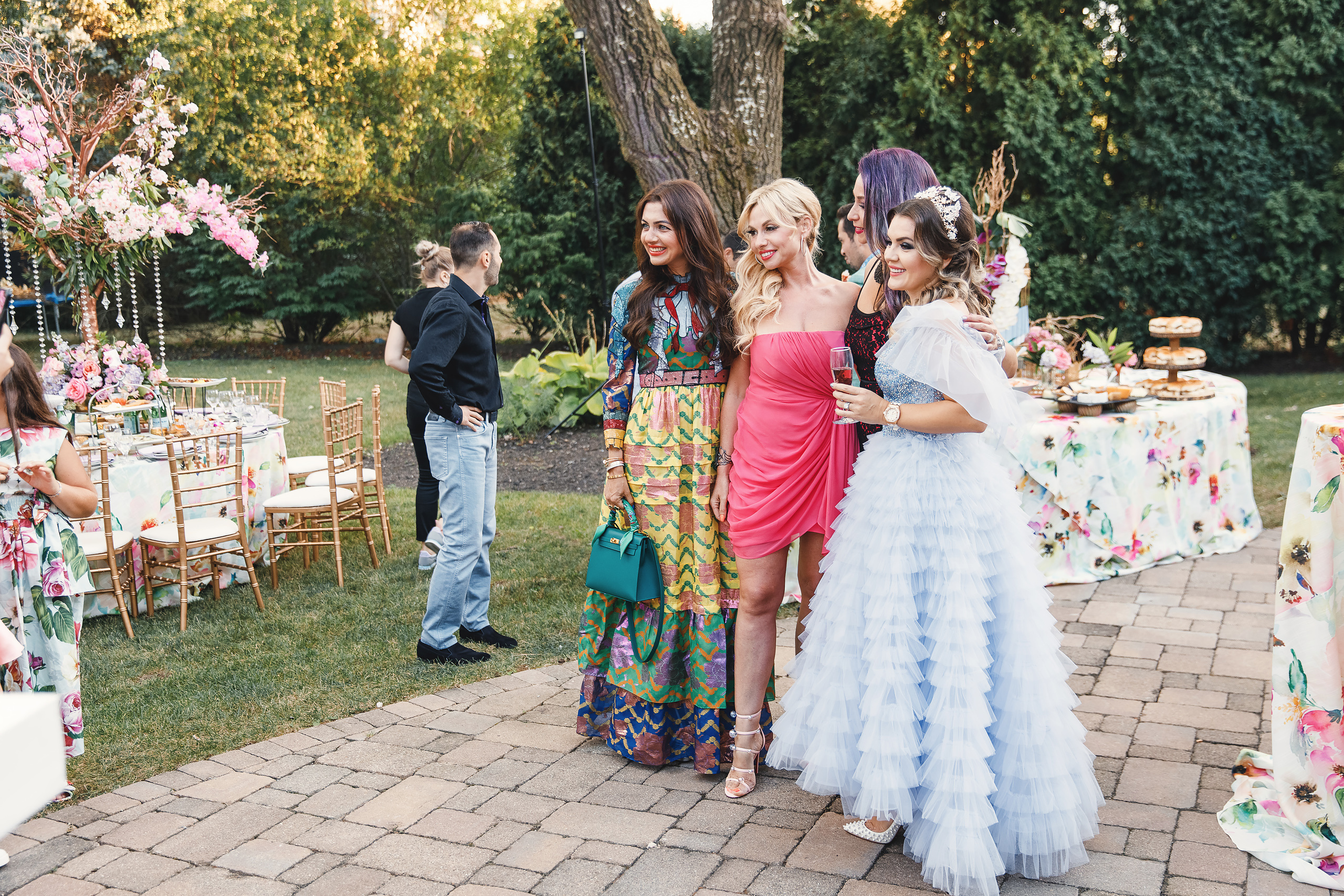 Katrina’s birthday. Wedding family event photographer in Chicago Nick Yushevich