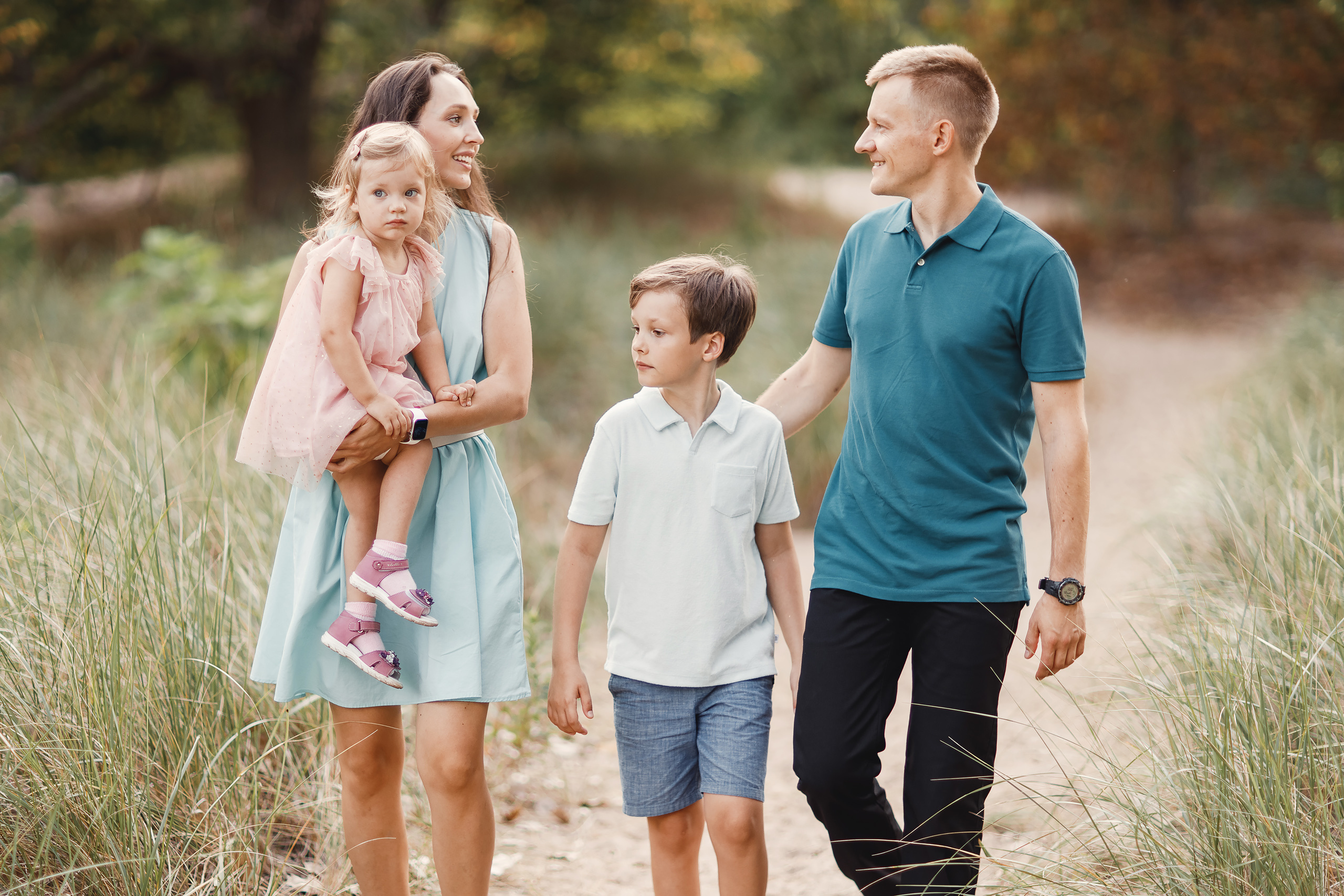 08.09.2020 Family photoshoot. Wedding family event photographer in Chicago Nick Yushevich