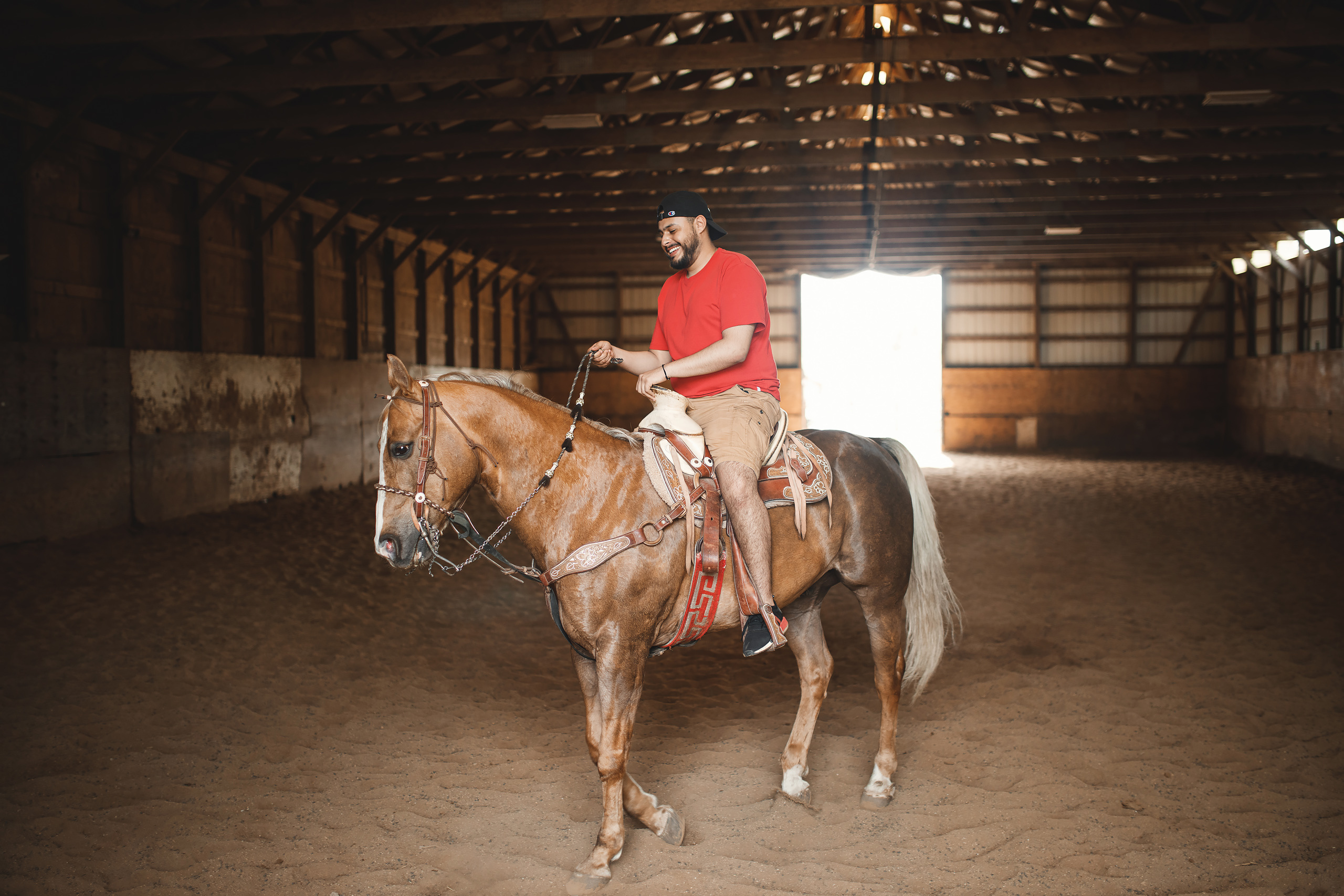 05.24.2020 Horse Farm. Wedding family event photographer in Chicago Nick Yushevich
