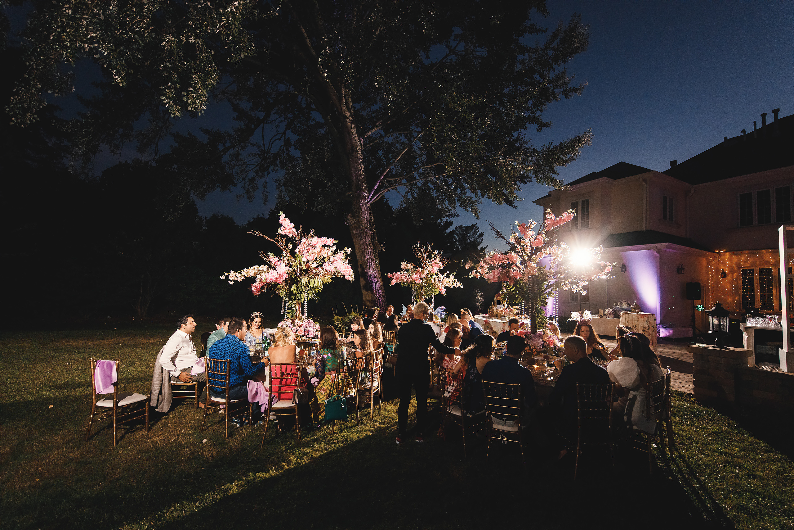 Katrina’s birthday. Wedding family event photographer in Chicago Nick Yushevich