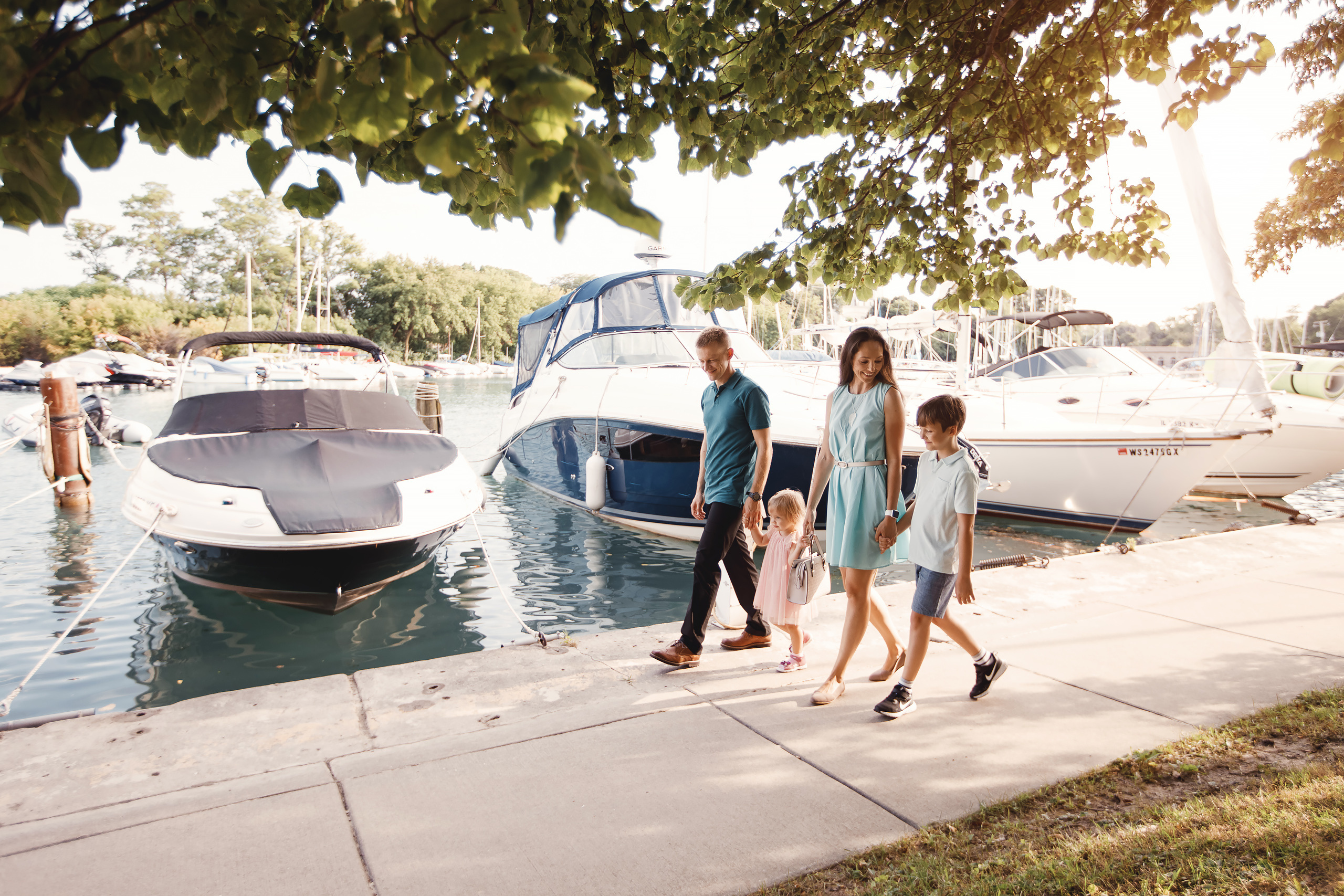 08.09.2020 Family photoshoot. Wedding family event photographer in Chicago Nick Yushevich