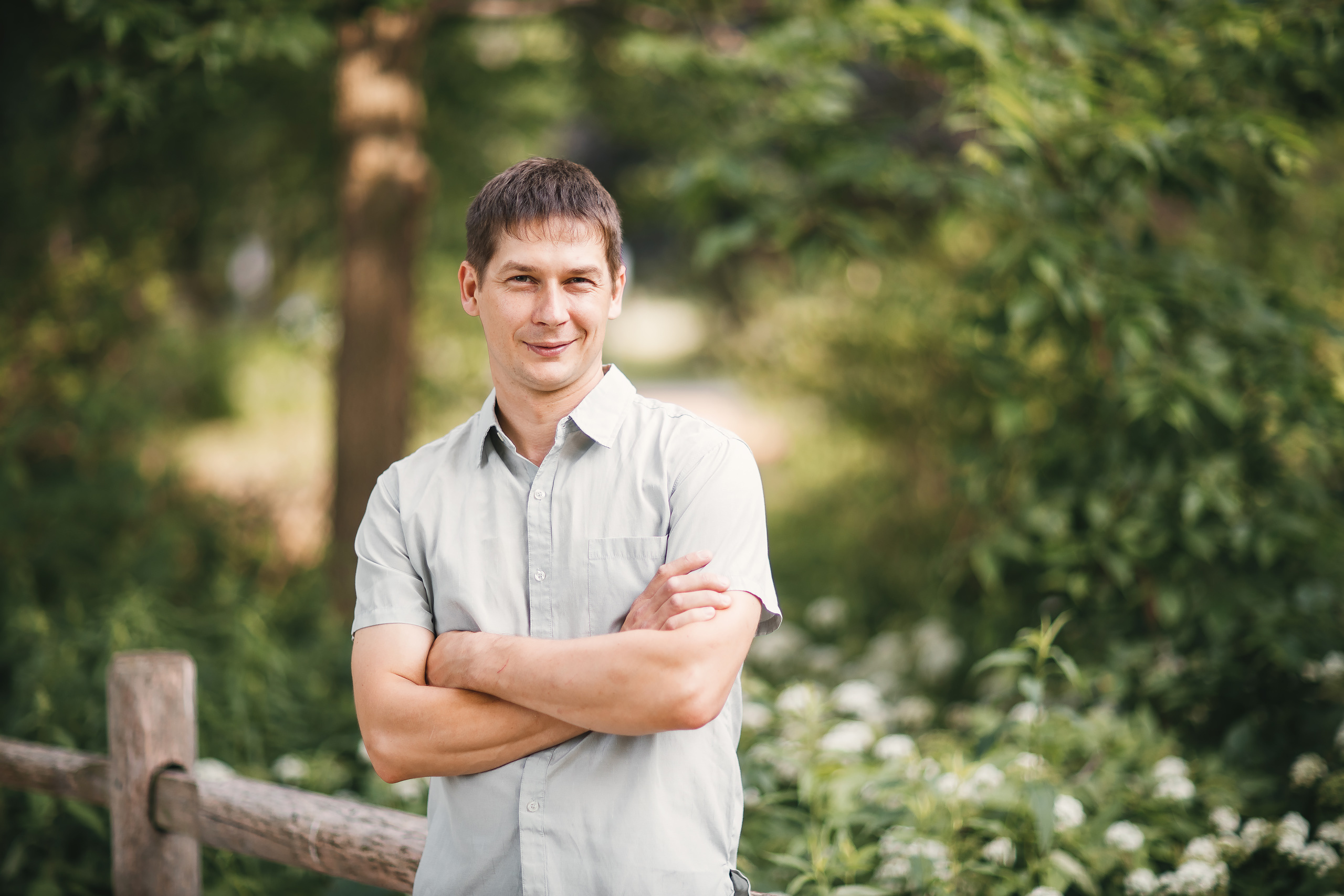 21,06,2020 Walk to the beach. Wedding family event photographer in Chicago Nick Yushevich