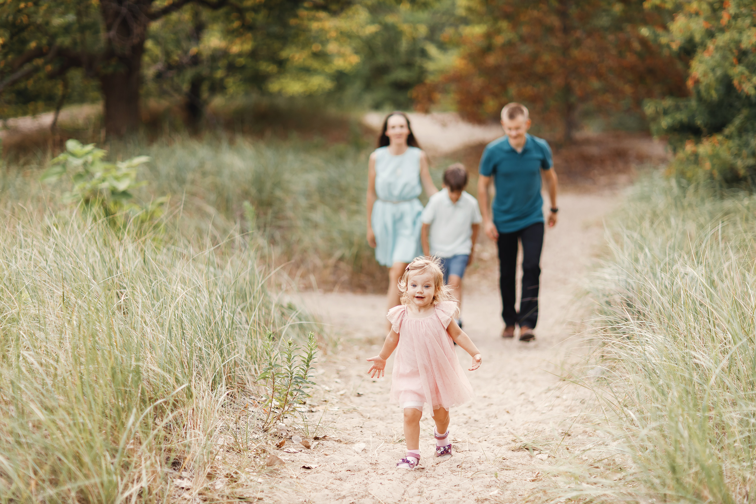 08.09.2020 Family photoshoot. Wedding family event photographer in Chicago Nick Yushevich