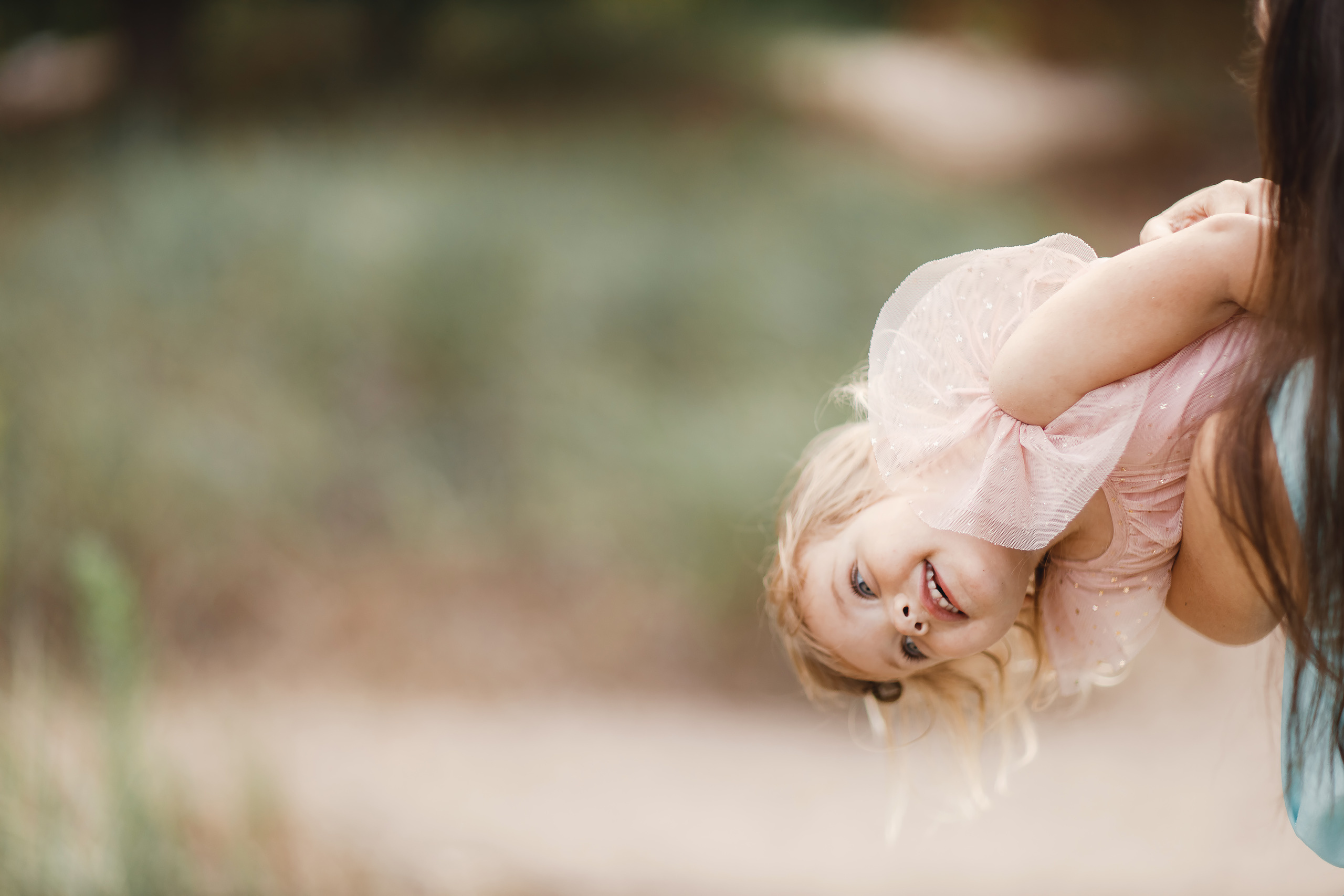 08.09.2020 Family photoshoot. Wedding family event photographer in Chicago Nick Yushevich