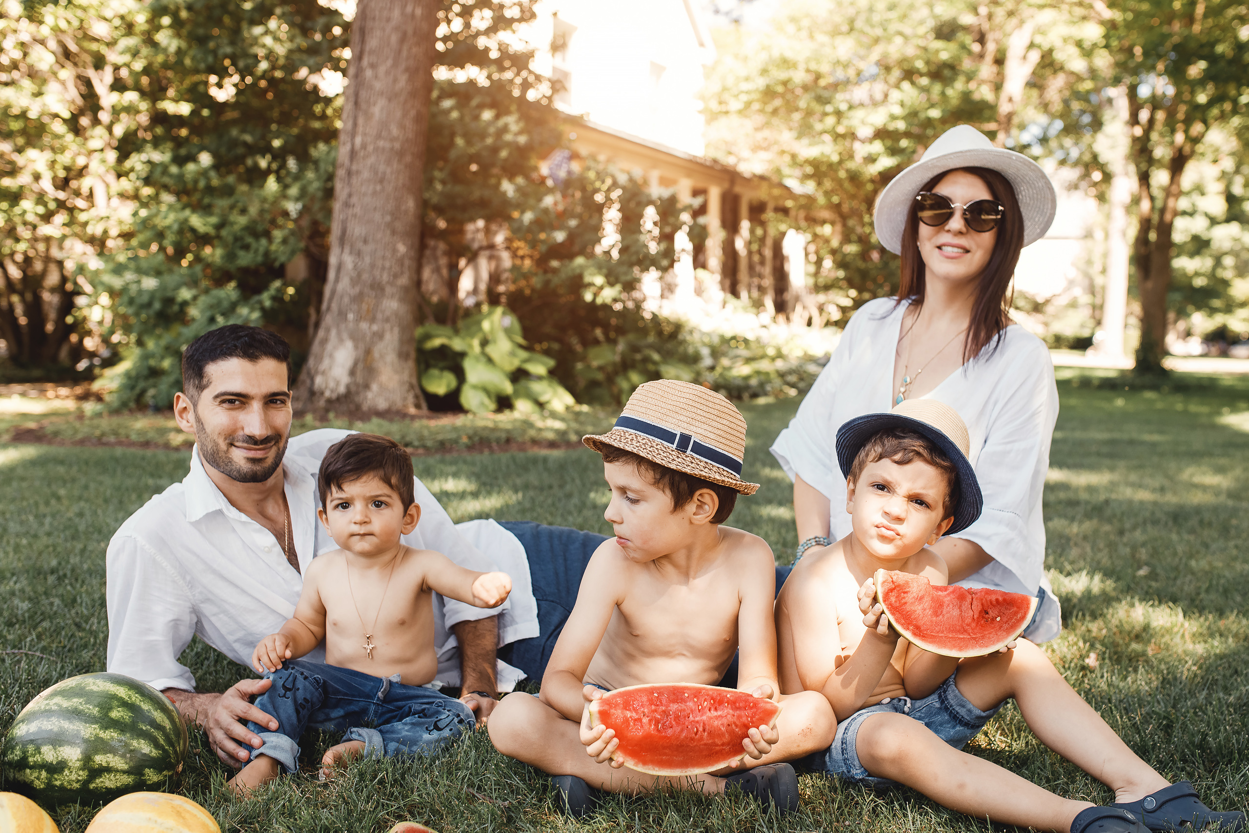 08.16.2020 Family photoshoot. Wedding family event photographer in Chicago Nick Yushevich