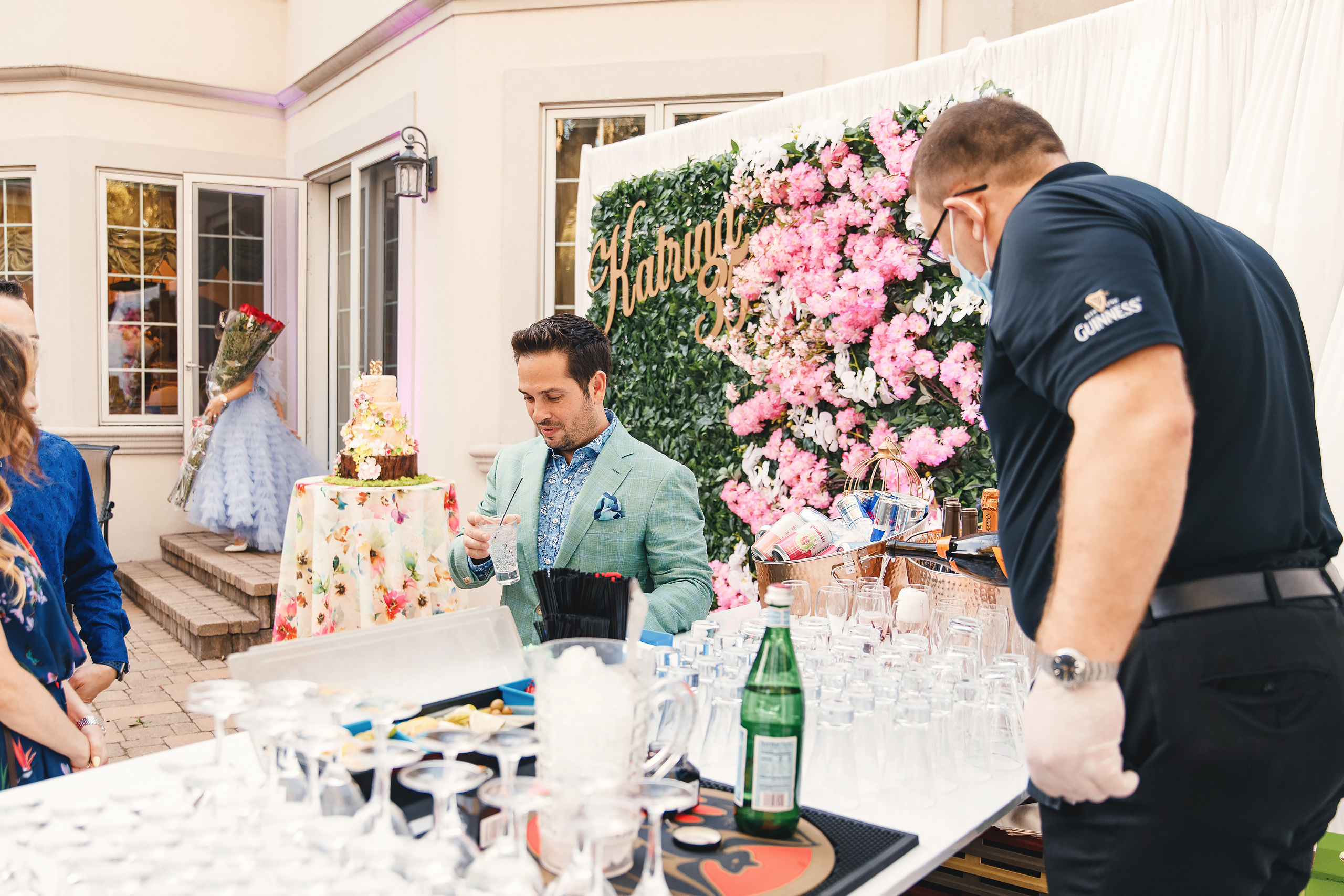 Katrina’s birthday. Wedding family event photographer in Chicago Nick Yushevich