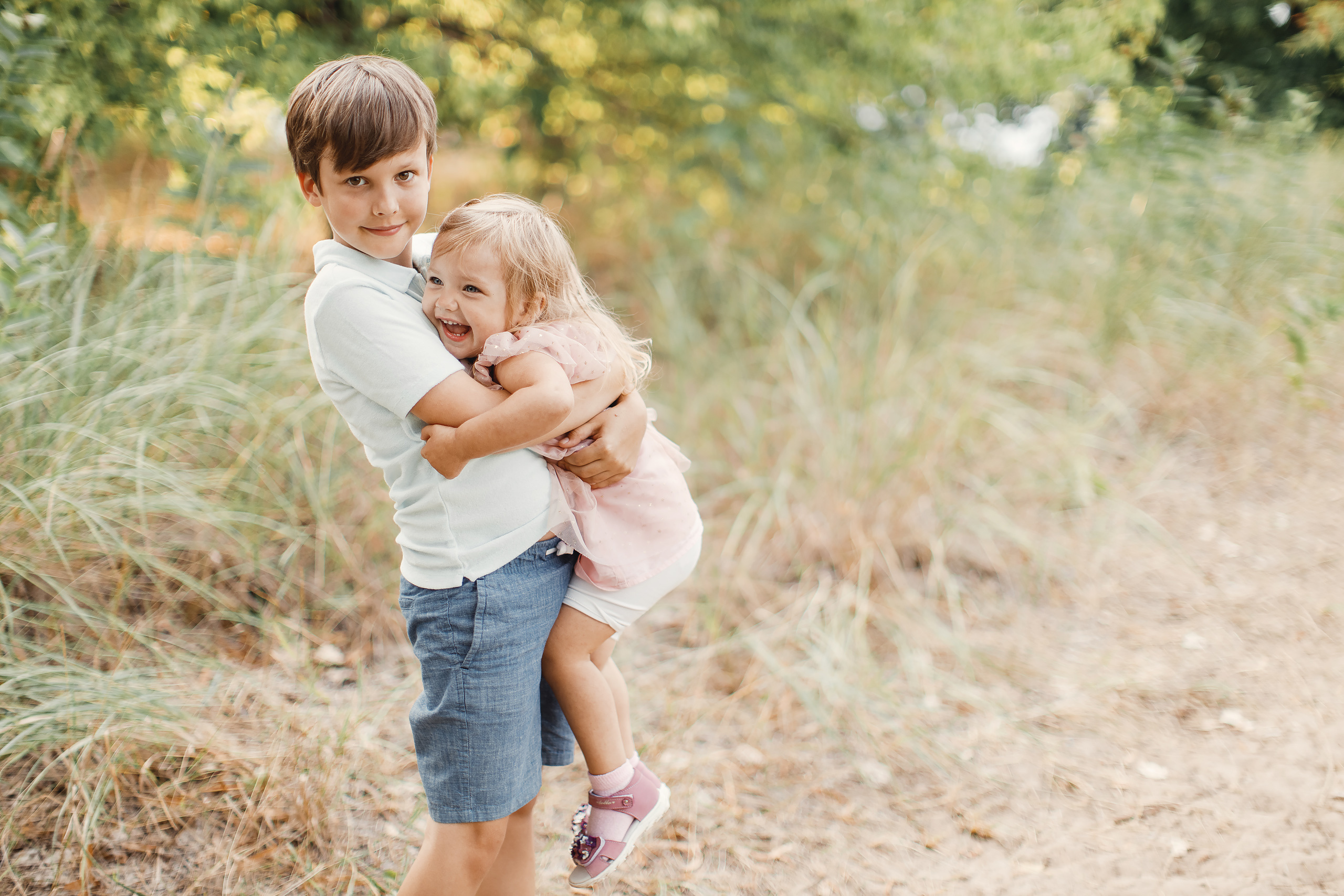 08.09.2020 Family photoshoot. Wedding family event photographer in Chicago Nick Yushevich