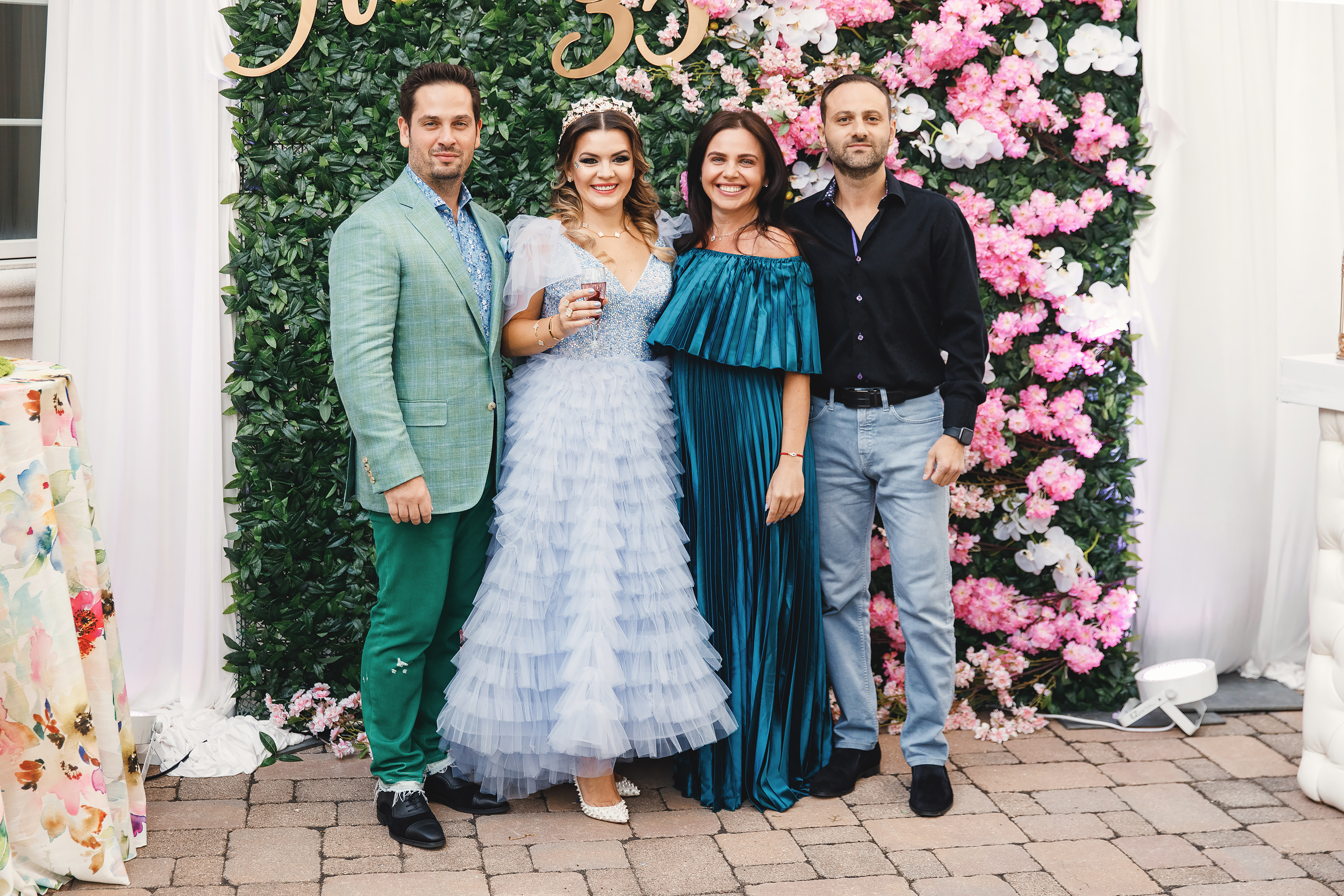 Katrina’s birthday. Wedding family event photographer in Chicago Nick Yushevich