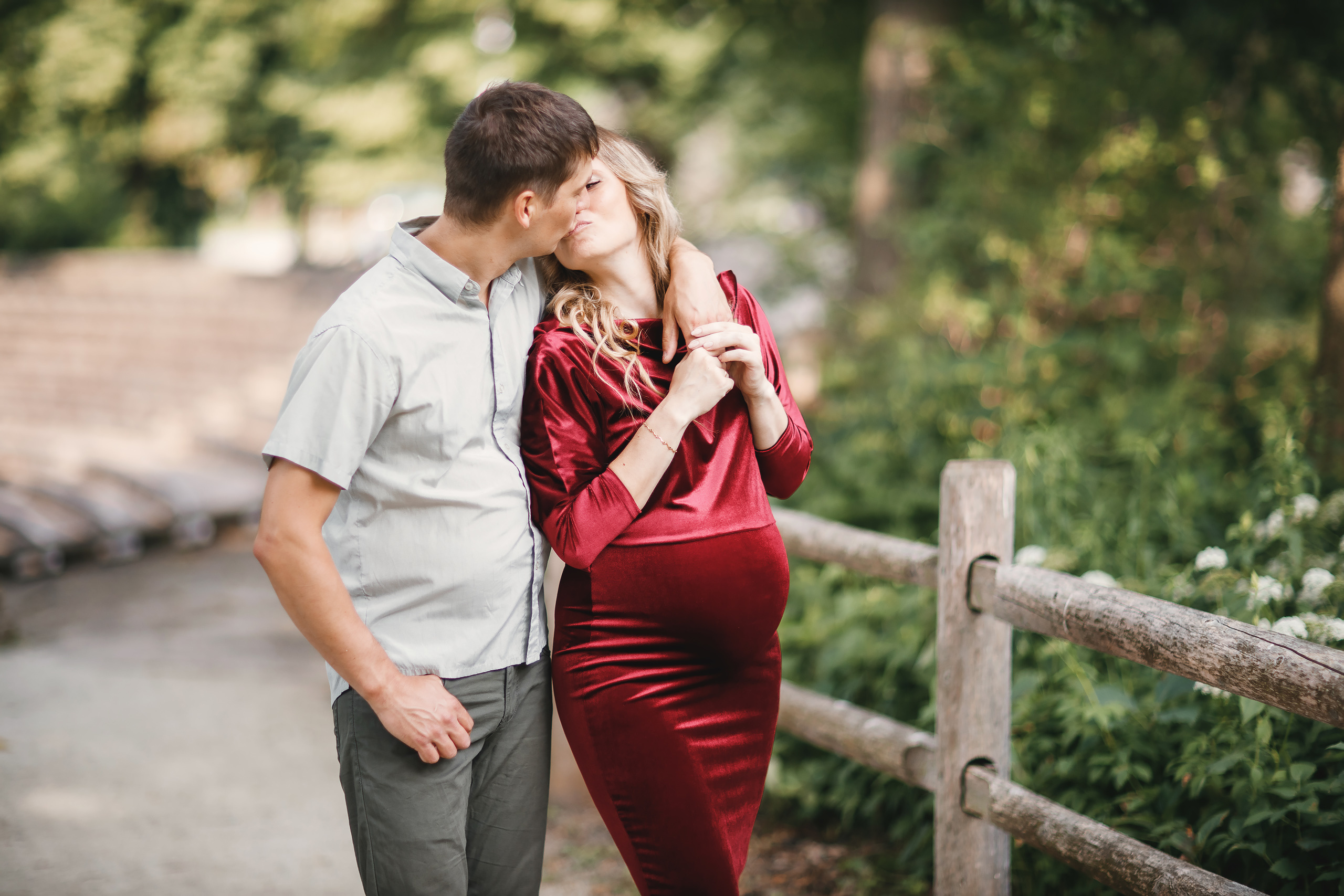 21,06,2020 Walk to the beach. Wedding family event photographer in Chicago Nick Yushevich